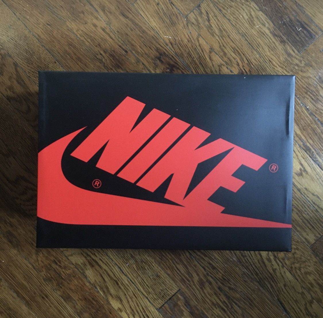 Jordan Brand Air Jordan 1 Royal Size 9.5 (2017) Size US 9.5 / EU 42-43 - 5 Thumbnail