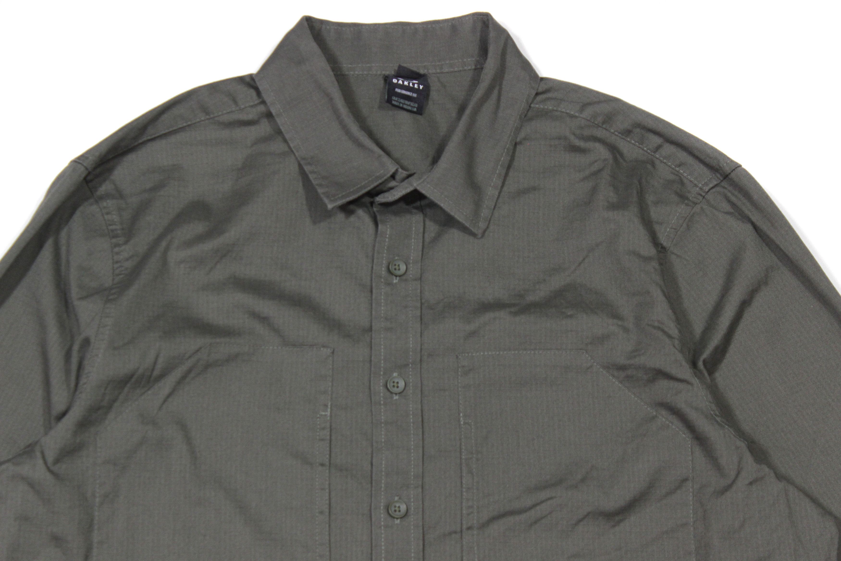 Oakley Performance Fit Shirt Size US M / EU 48-50 / 2 - 3 Thumbnail
