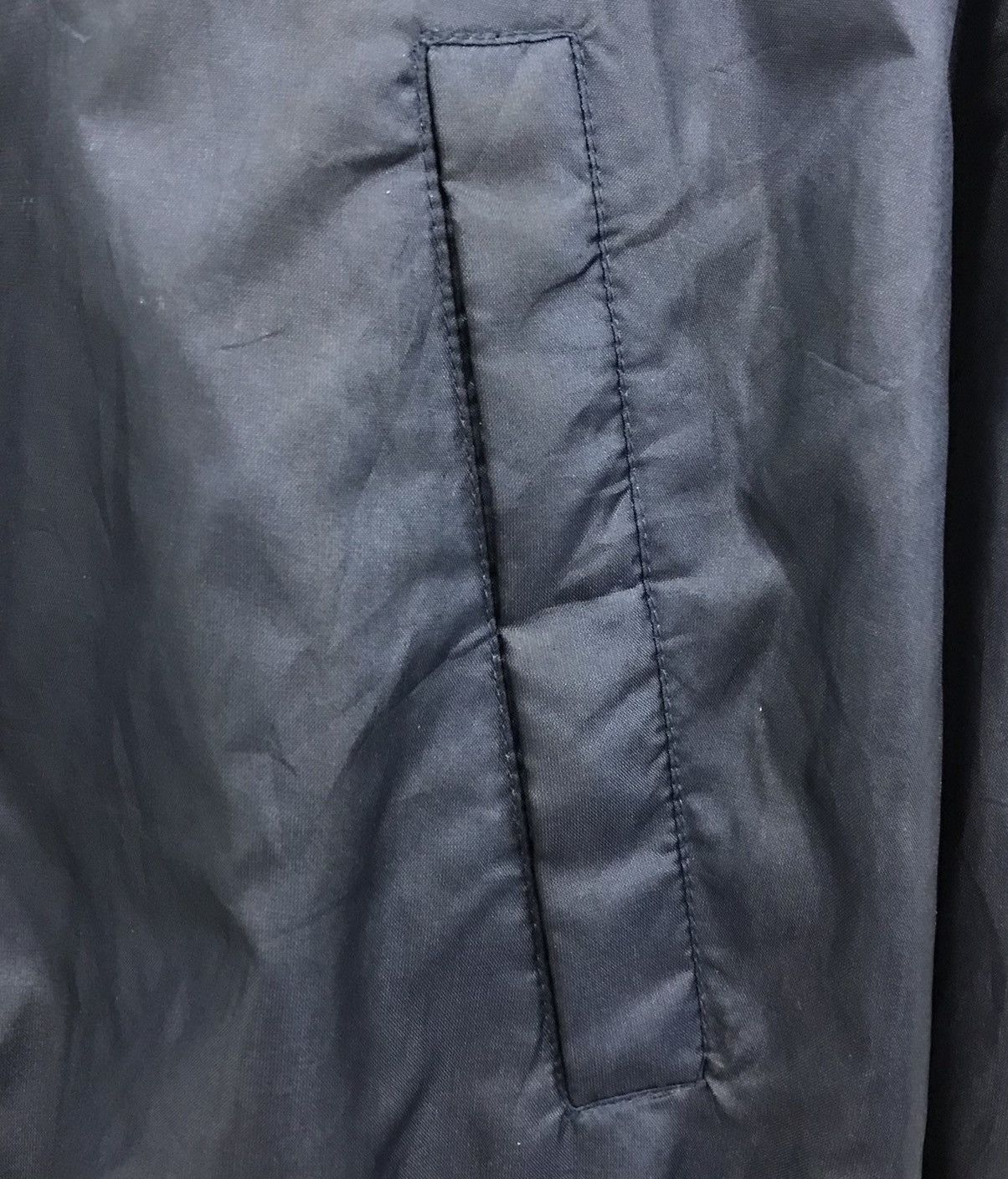 Japanese Brand MITSUBISHI CHANGES FOR THE BETTER JACKET Size US L / EU 52-54 / 3 - 7 Thumbnail