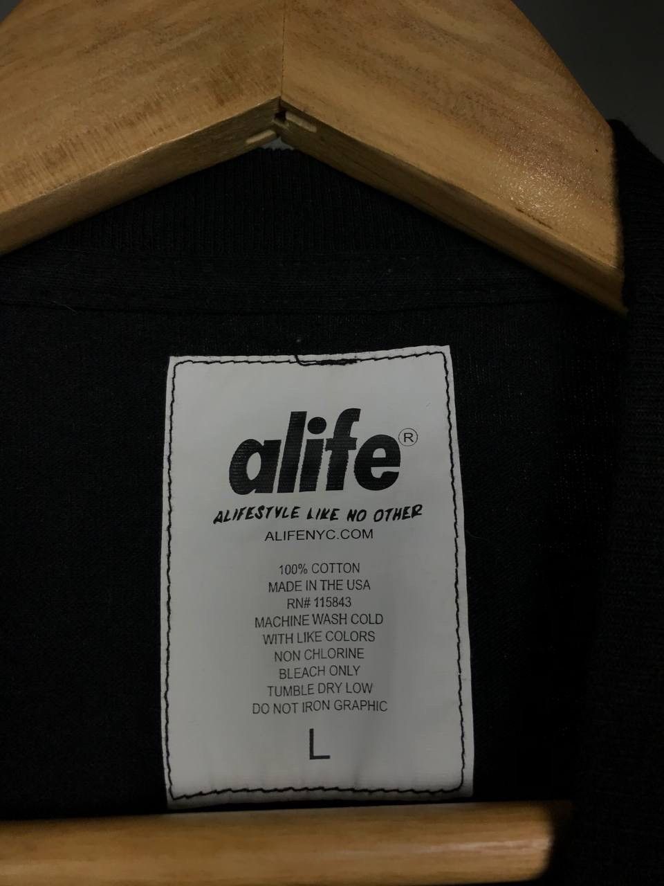 Alife Alife NYC streetwear made in USA tee Size US L / EU 52-54 / 3 - 3 Thumbnail