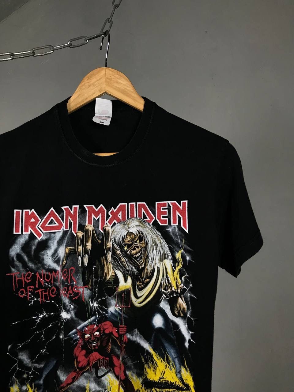 Iron Maiden Iron Maiden 2010 vintage rock band tee Size US S / EU 44-46 / 1 - 2 Thumbnail