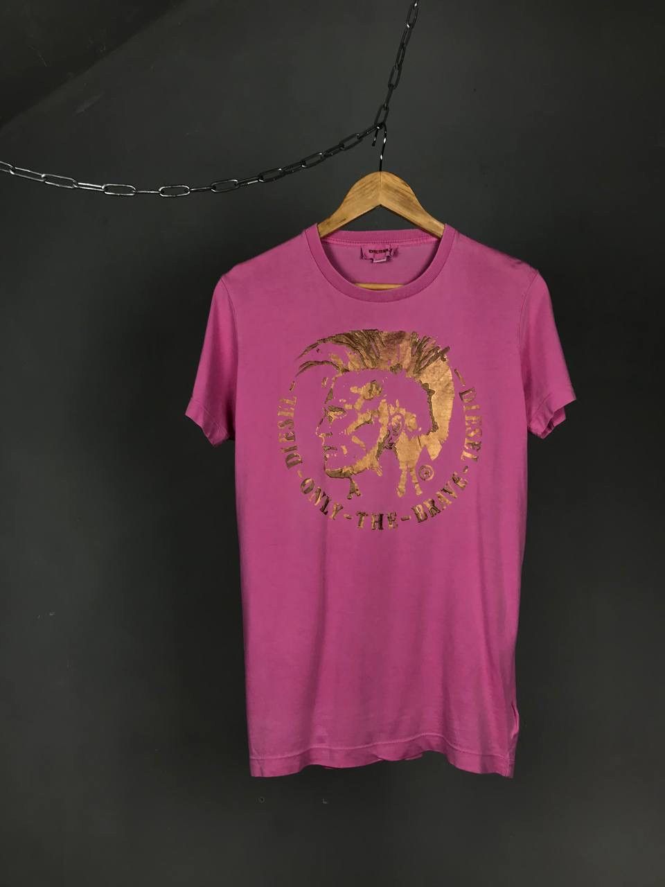 Diesel Diesel luxury vintage streetwear center logo tee Size US S / EU 44-46 / 1 - 1 Thumbnail