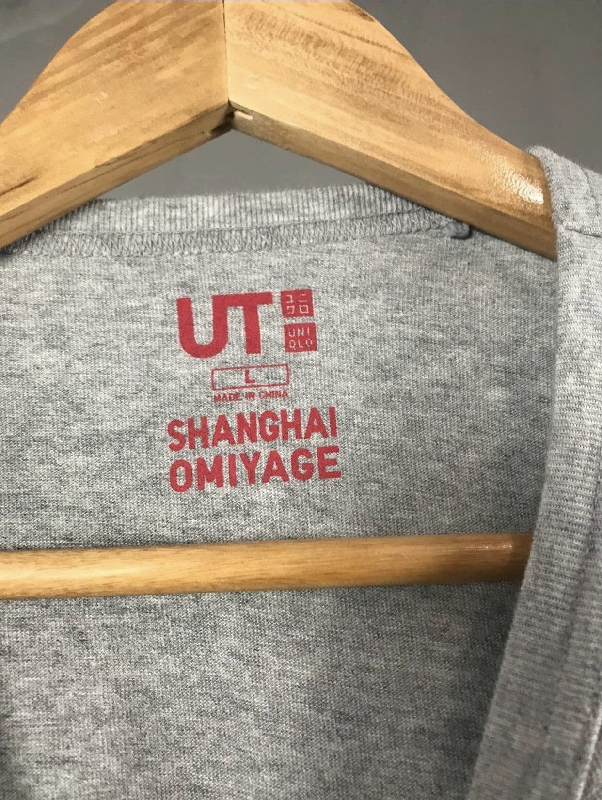 Japanese Brand × Uniqlo Shanghai Omiyage x Uniqlo Japanese brand streetwear tee Size US L / EU 52-54 / 3 - 4 Thumbnail