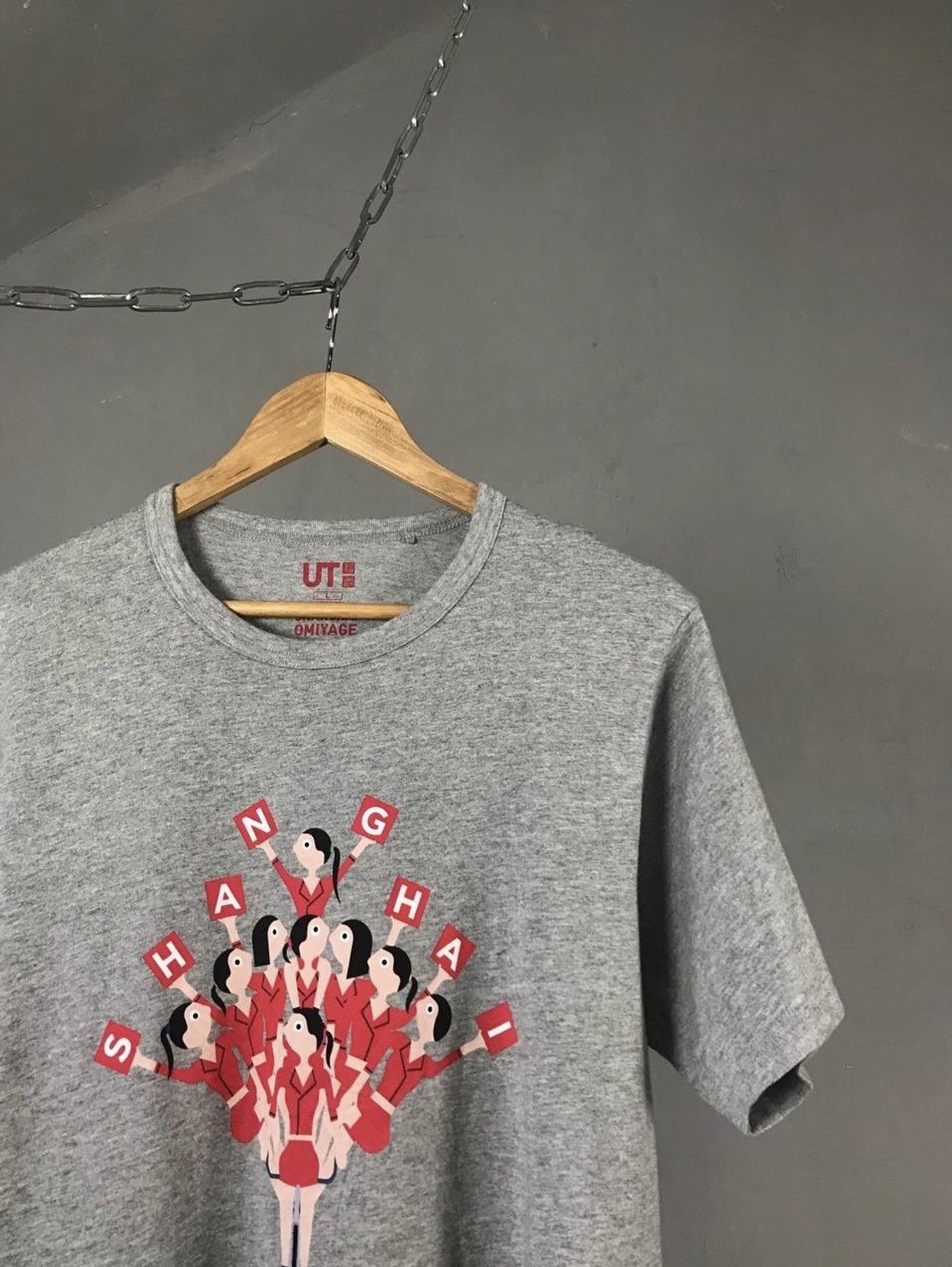 Japanese Brand × Uniqlo Shanghai Omiyage x Uniqlo Japanese brand streetwear tee Size US L / EU 52-54 / 3 - 2 Thumbnail
