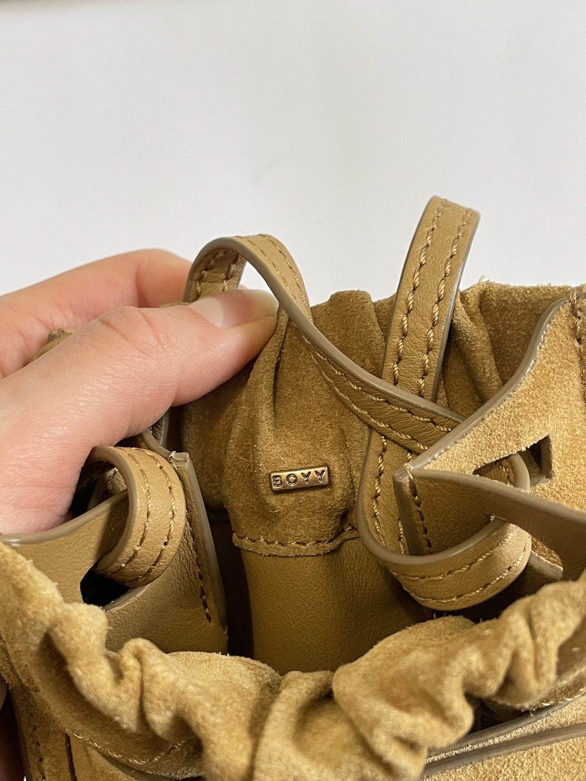 BOYY BOYY Suede Scrunchy Soft Shoulder Bag Size ONE SIZE - 7 Thumbnail