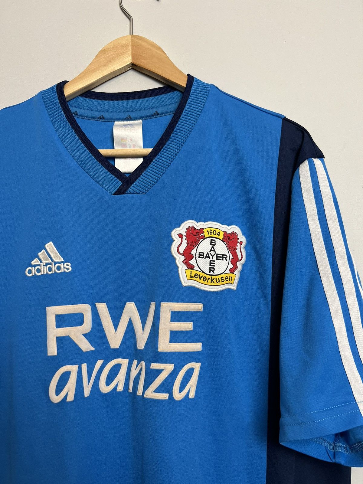 Adidas Rare Vintage 90s Adidas Bayer Leverkusen Football Jersey Size US L / EU 52-54 / 3 - 3 Thumbnail