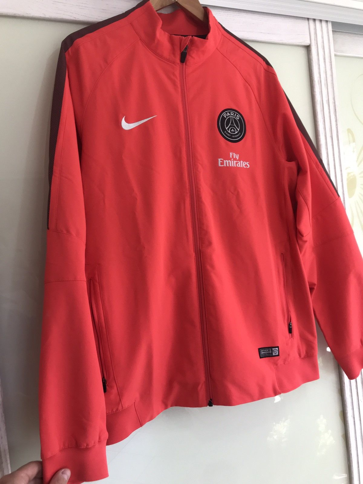 Nike Paris Saint Germain PSG 2015-2016 Soccer Jacket Jersey Size US L / EU 52-54 / 3 - 2 Thumbnail