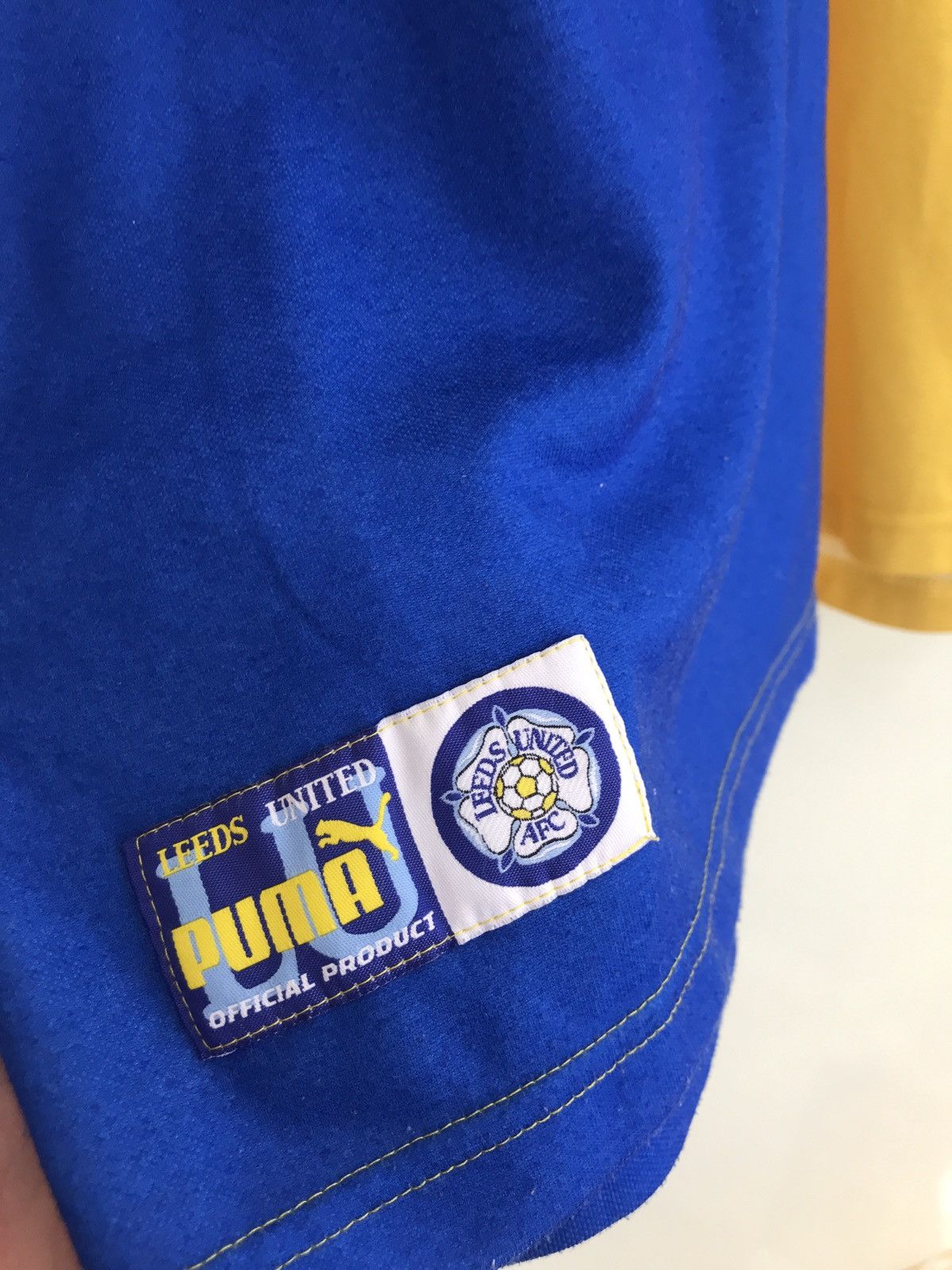 Puma Leeds United 1997-1998 Away Soccer Jersey Football Kit Size US XL / EU 56 / 4 - 7 Thumbnail