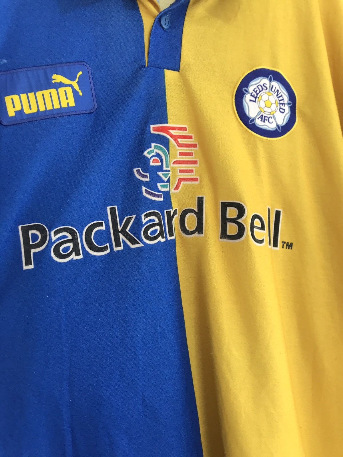 Puma Leeds United 1997-1998 Away Soccer Jersey Football Kit Size US XL / EU 56 / 4 - 5 Thumbnail