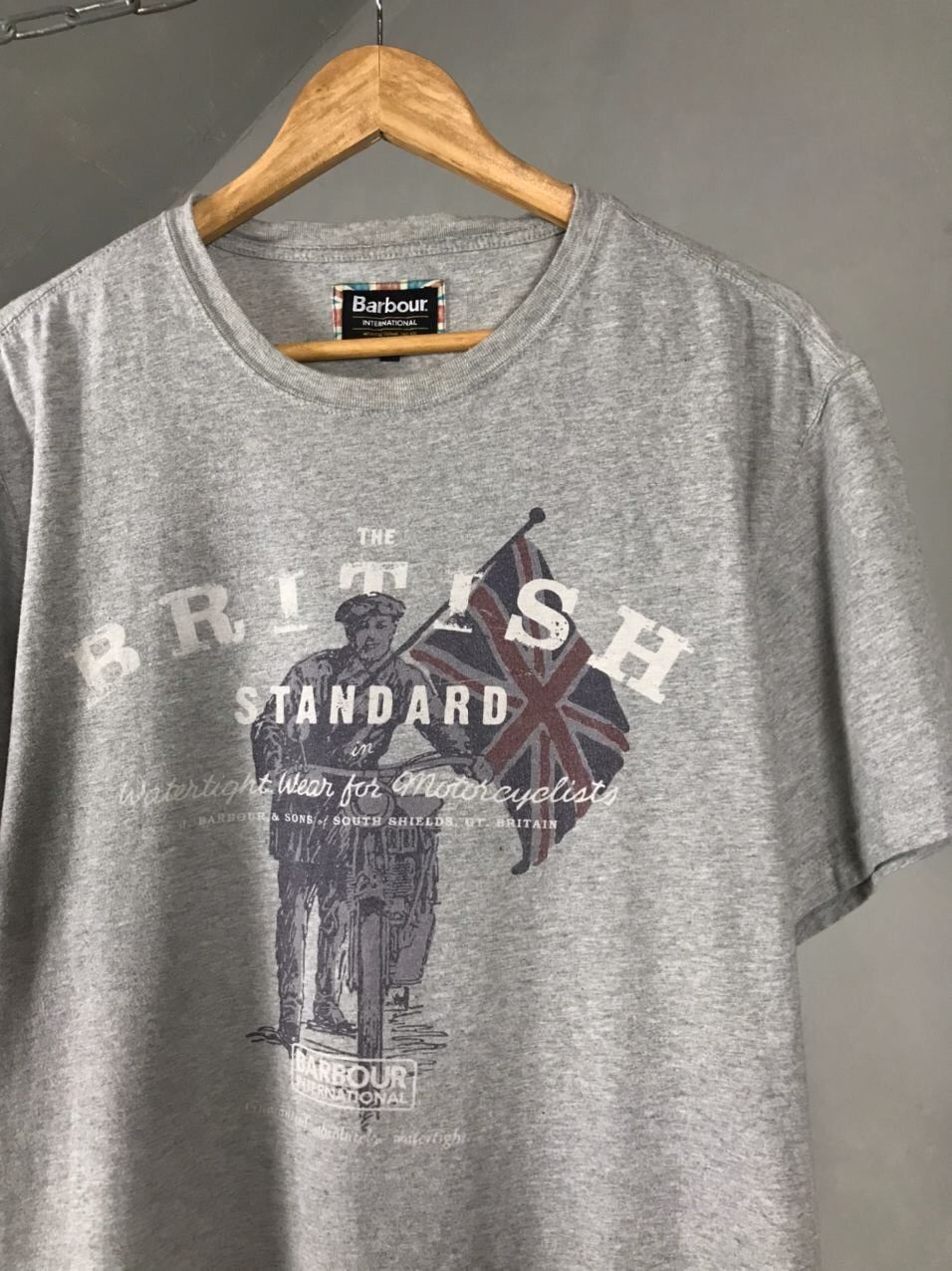 Barbour Barbour International Casual Streetwear Gray Tee Size US XL / EU 56 / 4 - 2 Thumbnail