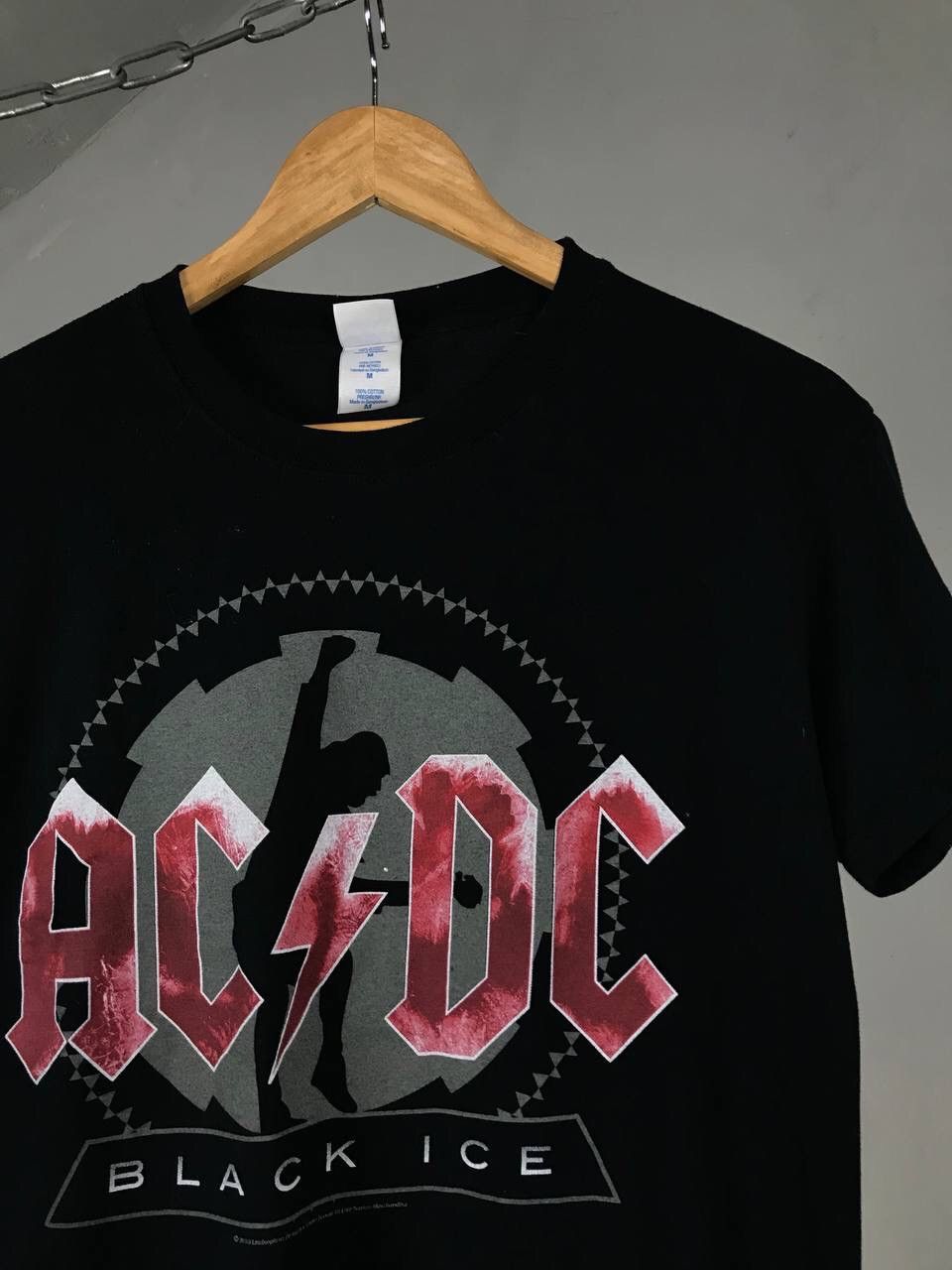 AC/DC AC/DC Vintage 2010 Rock Band Tee Size US M / EU 48-50 / 2 - 2 Thumbnail