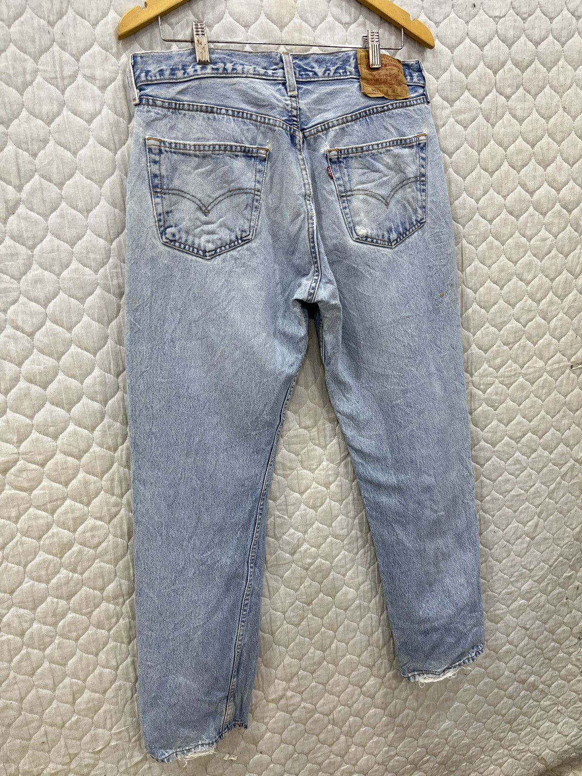 Levi's (Dddd). VINTAGE LEVIS 501 DISTRESSED DENIM Size US 33 - 5 Thumbnail