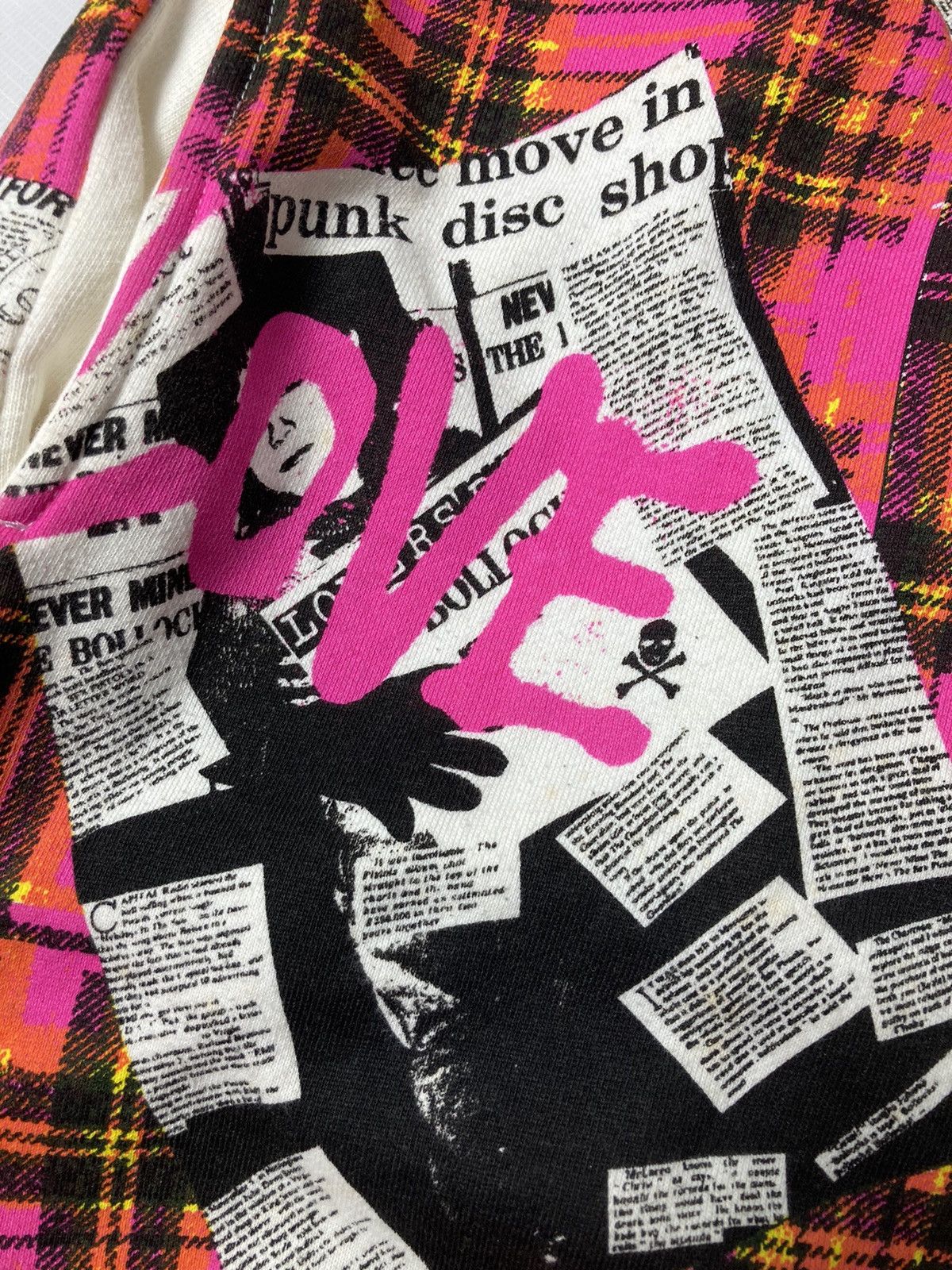 Japanese Brand Super Lovers Tokyo Sex Pistol News Paper hoodie Size US XL / EU 56 / 4 - 8 Thumbnail