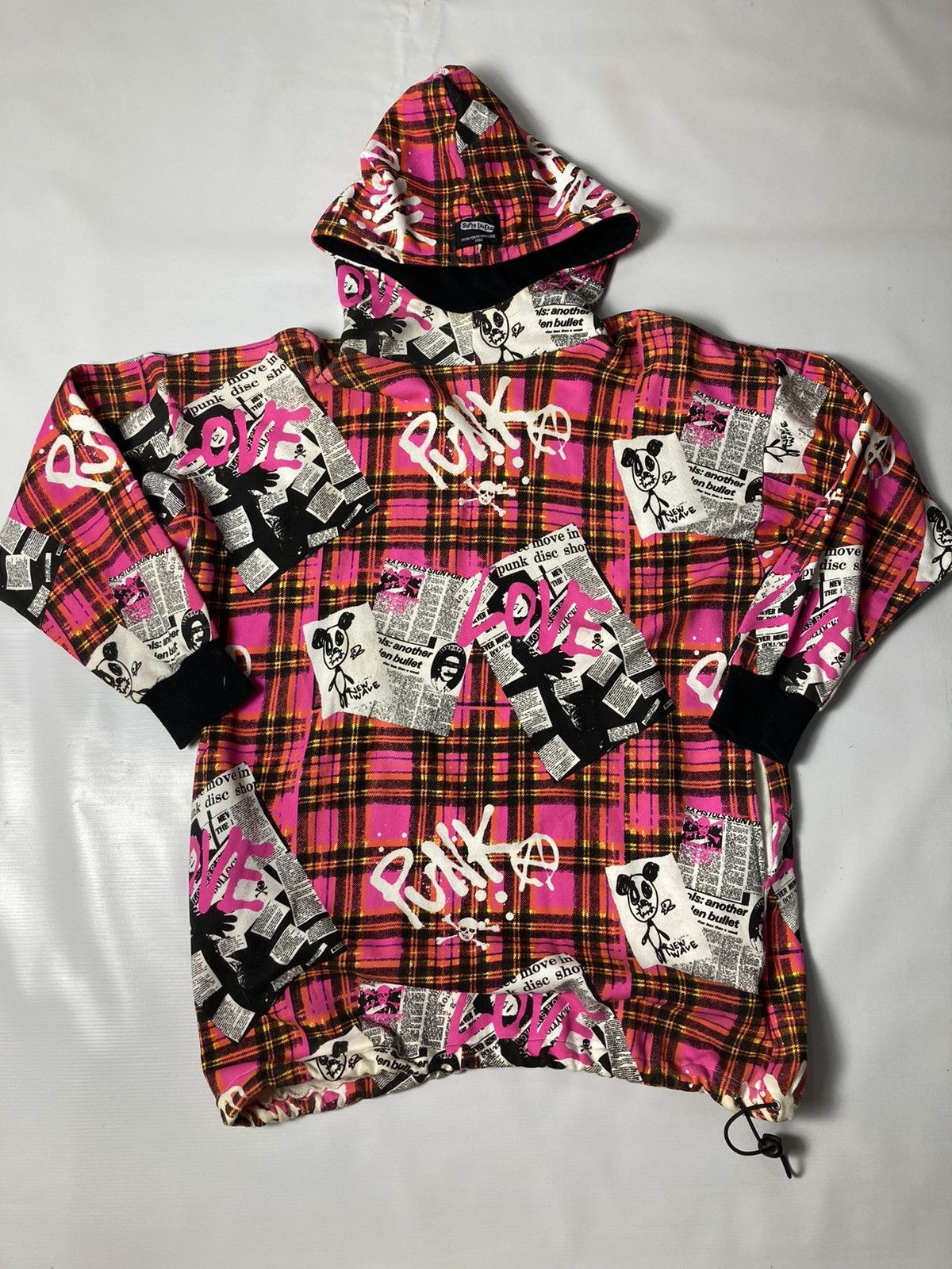 Japanese Brand Super Lovers Tokyo Sex Pistol News Paper hoodie Size US XL / EU 56 / 4 - 1 Thumbnail