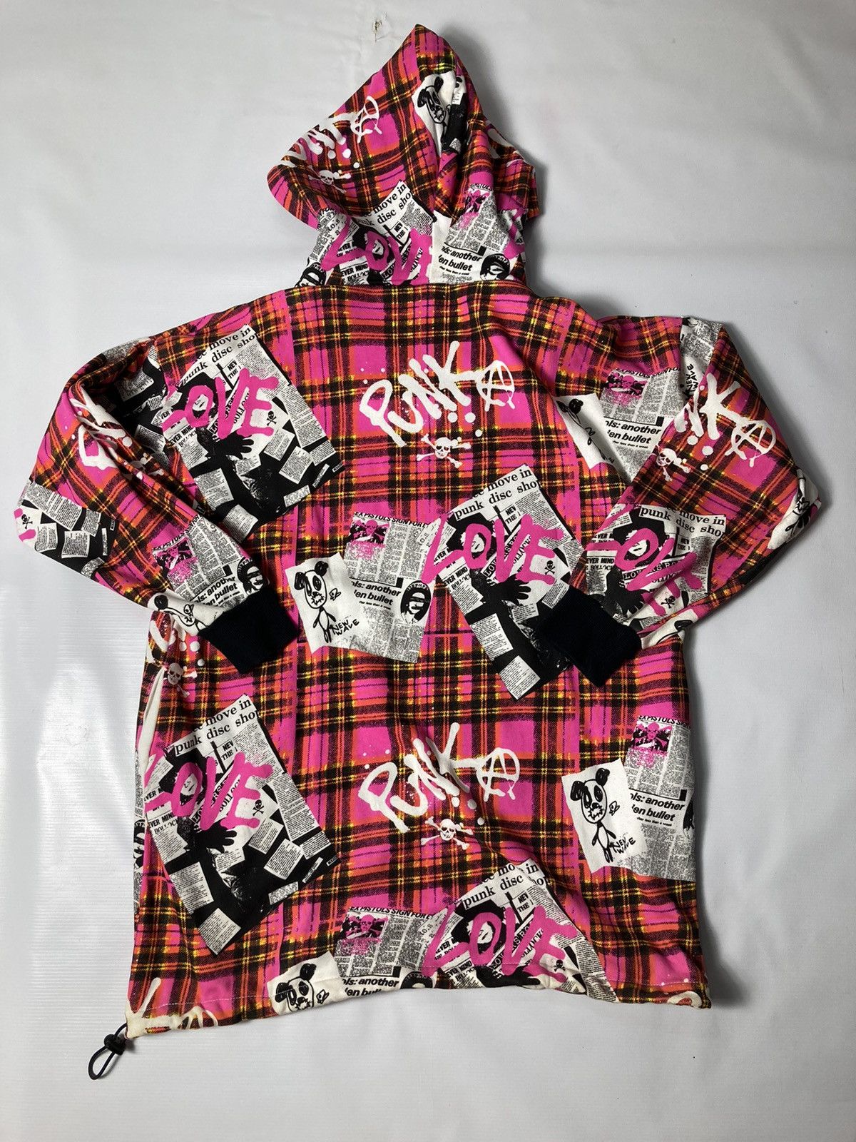Japanese Brand Super Lovers Tokyo Sex Pistol News Paper hoodie Size US XL / EU 56 / 4 - 2 Thumbnail