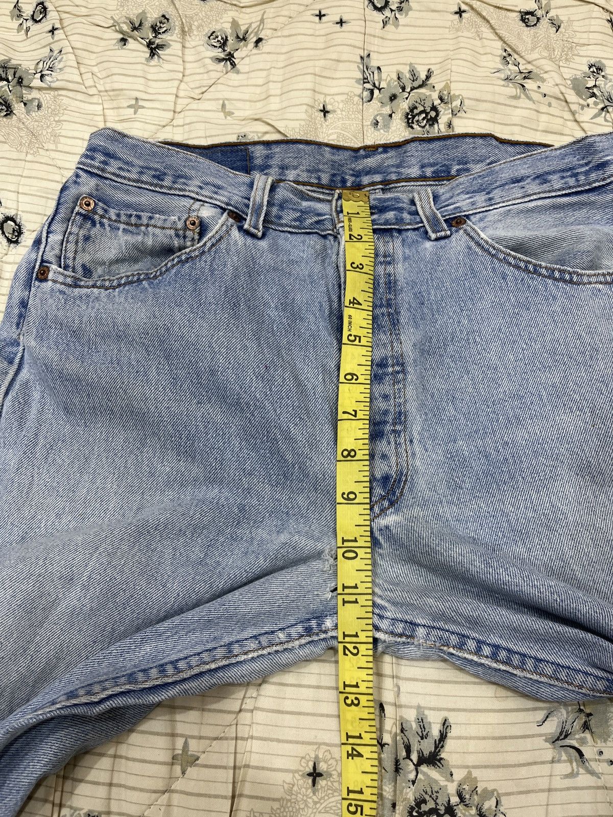 Levi's (Dddd). VINTAGE LEVIS 501 DISTRESSED DENIM Size US 32 / EU 48 - 20 Thumbnail