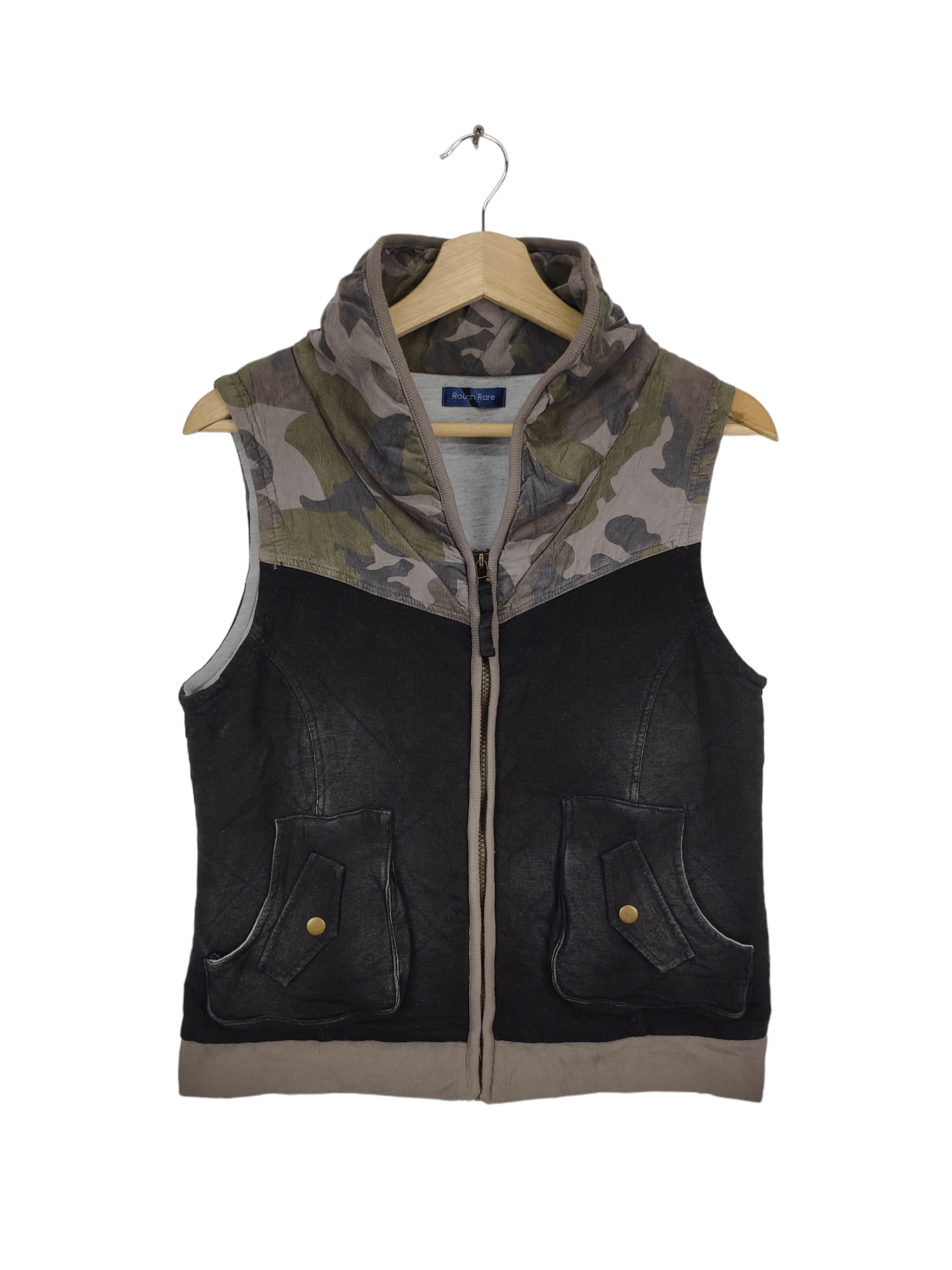 Japanese Brand × Vintage Vintage Camo Vest Japanese Unbranded Size S / US 4 / IT 40 - 1 Thumbnail