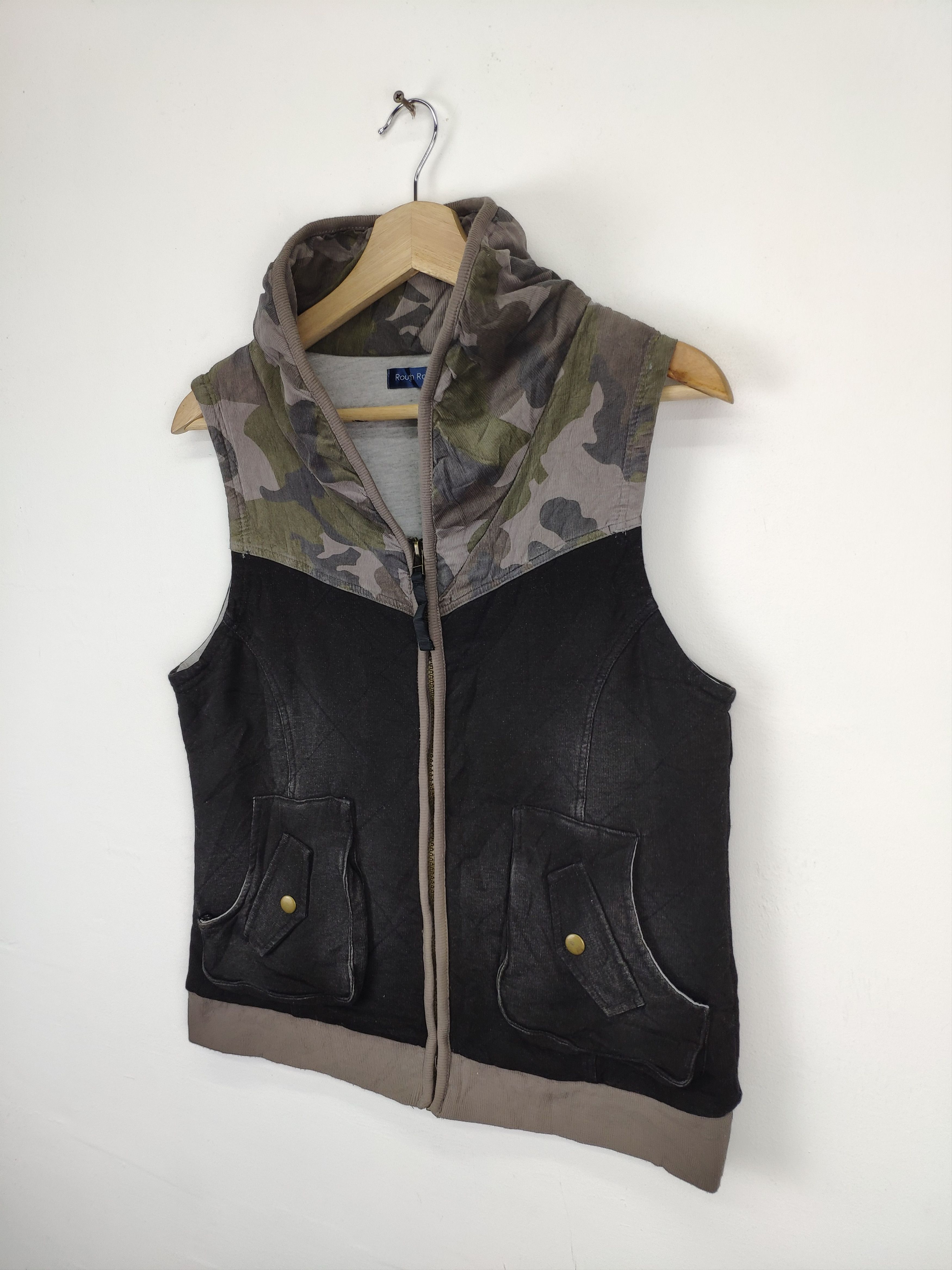 Japanese Brand × Vintage Vintage Camo Vest Japanese Unbranded Size S / US 4 / IT 40 - 5 Thumbnail