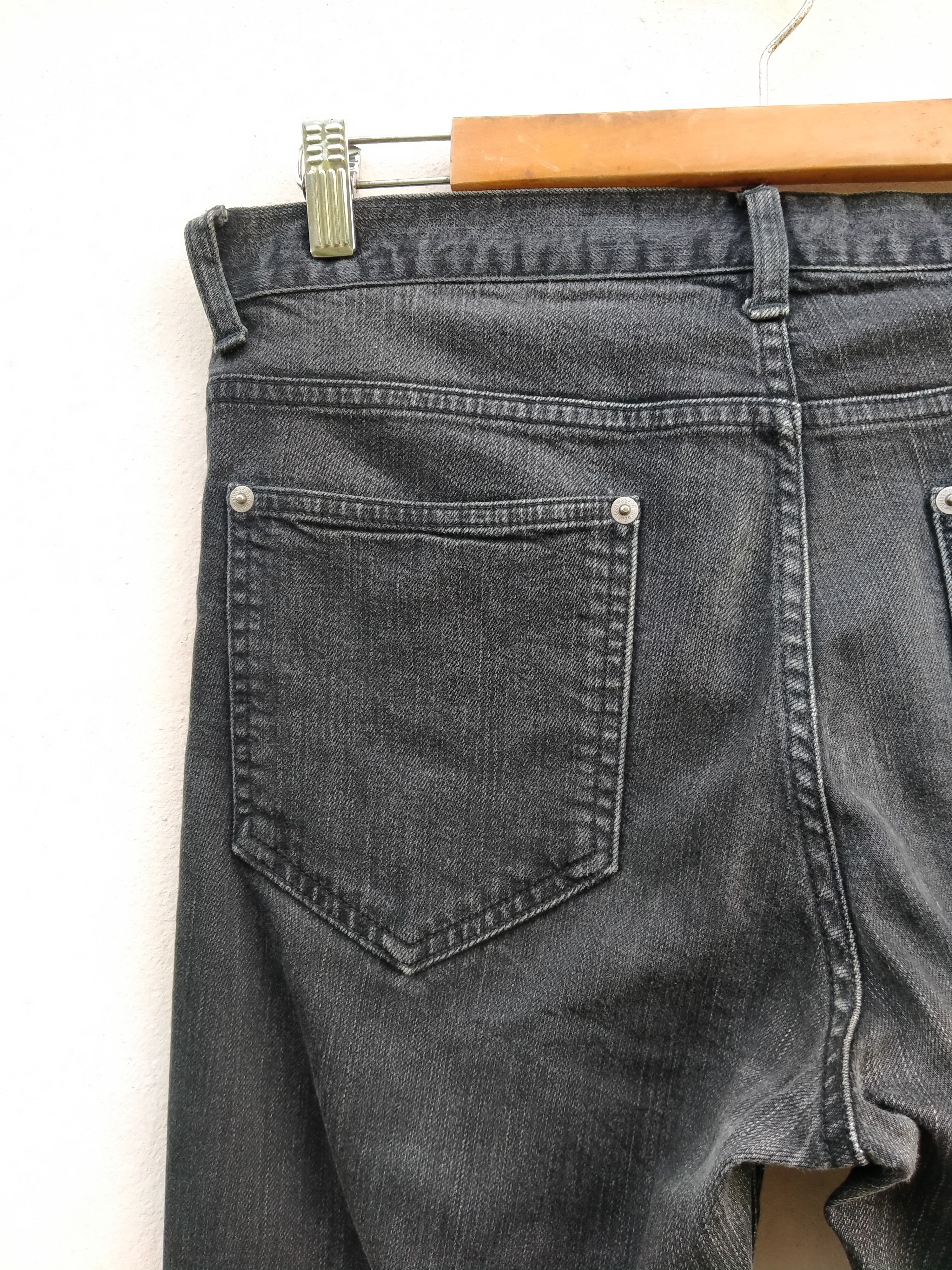 Vivienne Westwood Vtg Vivienne Westwood Man Black Distressed Denim Jeans Size US 31 - 11 Thumbnail