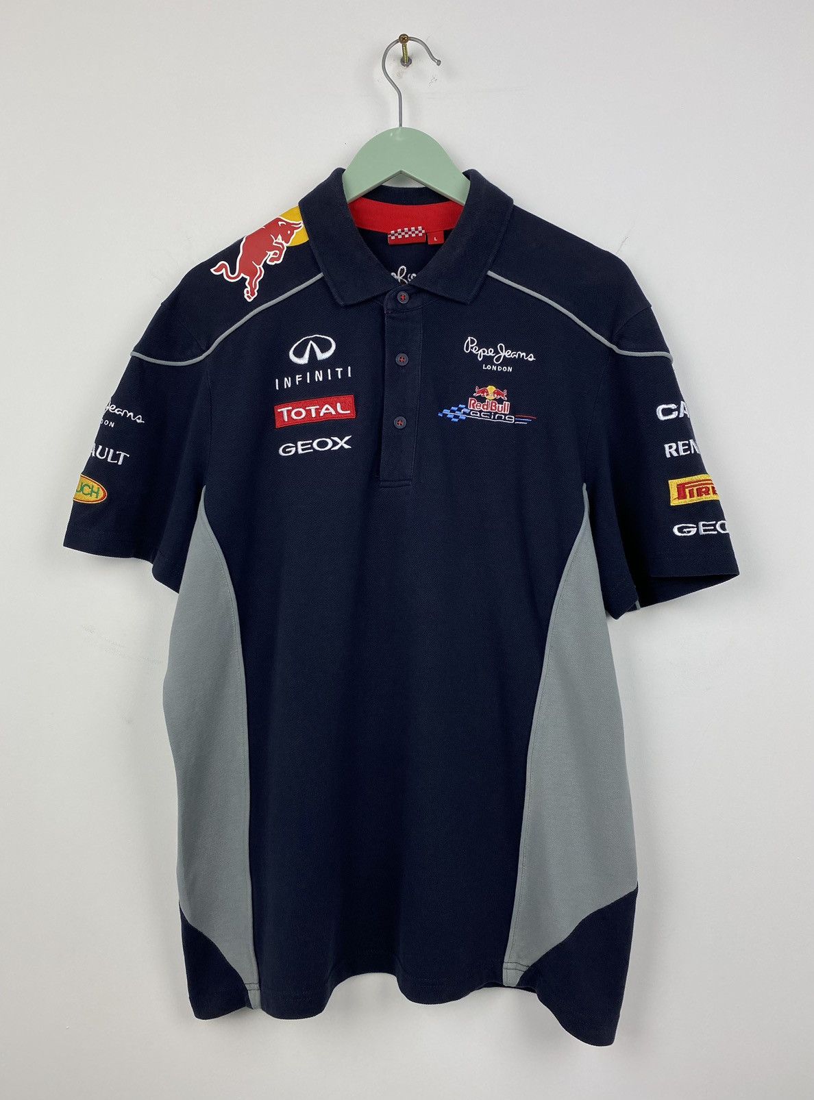 Formula 1 Pepe Jeans Infinity Red Bull Racing Polo T Shirt Ferrari BMW Size US L / EU 52-54 / 3 - 3 Thumbnail