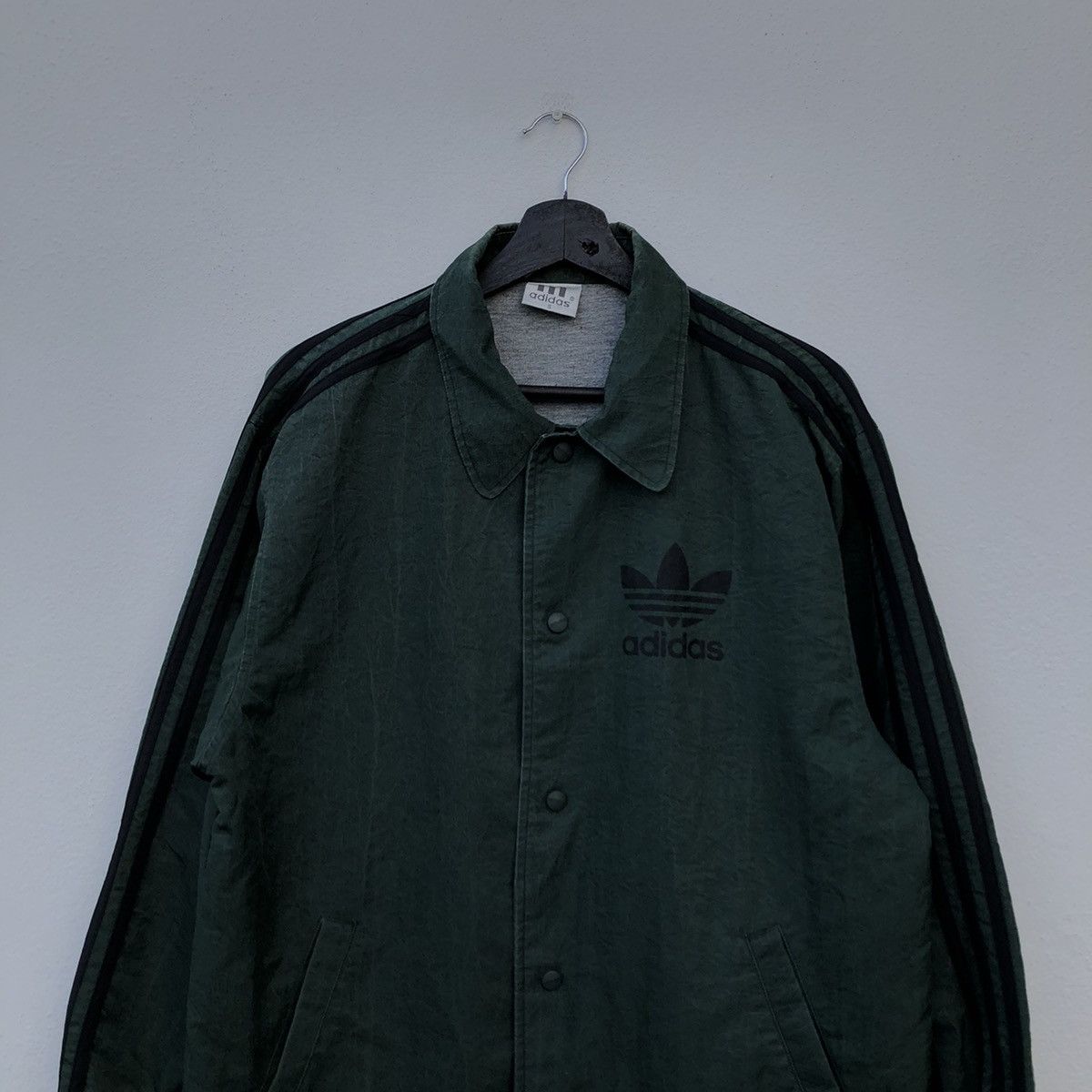 Adidas VINTAGE ADIDAS BIG LOGO LIGHT JACKET RARE COLOUR Size US S / EU 44-46 / 1 - 3 Thumbnail