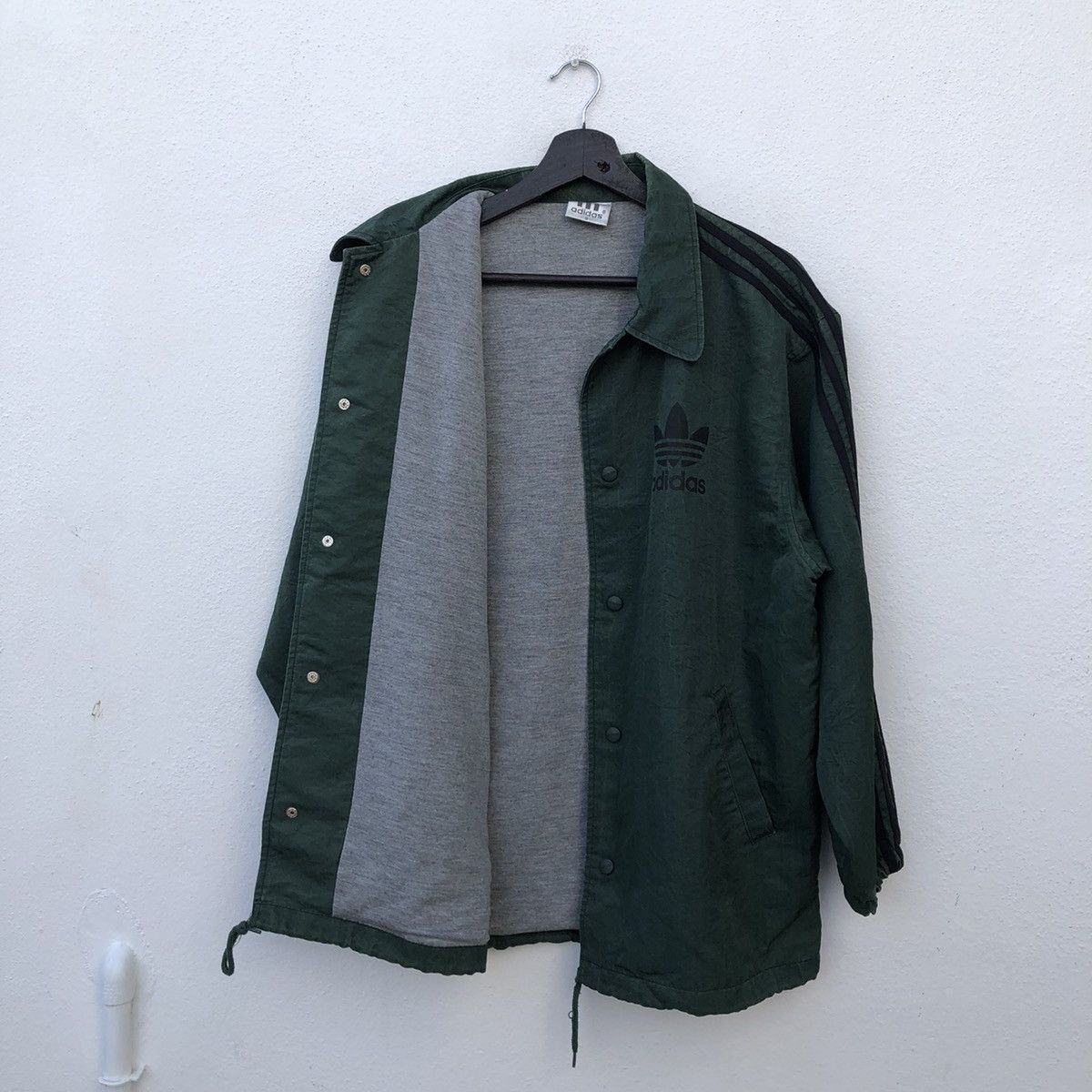 Adidas VINTAGE ADIDAS BIG LOGO LIGHT JACKET RARE COLOUR Size US S / EU 44-46 / 1 - 10 Thumbnail