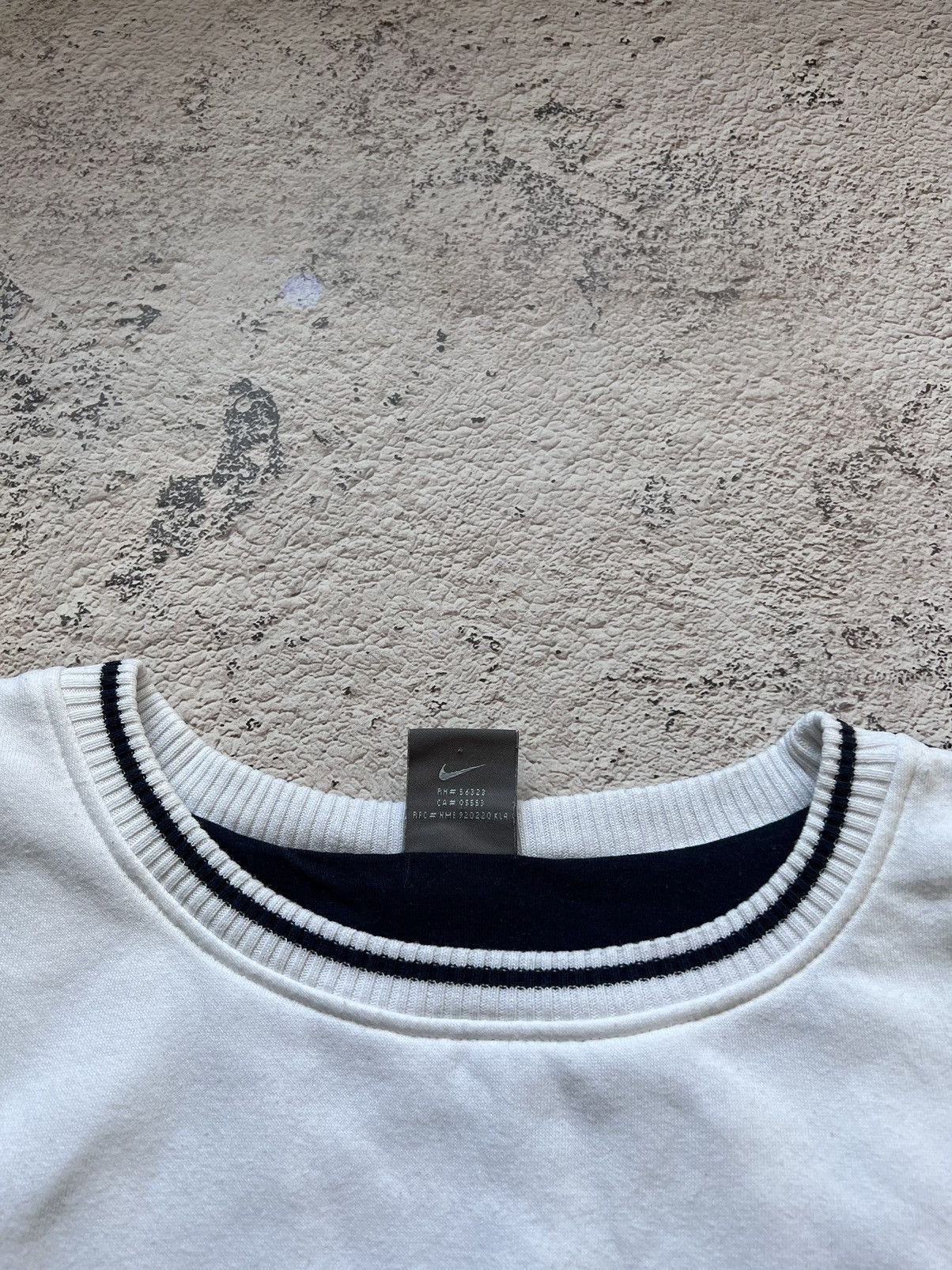 Nike × Vintage Vintage 90’s Nike Big Embroidered Swoosh Sweatshirt Size US XXL / EU 58 / 5 - 4 Thumbnail