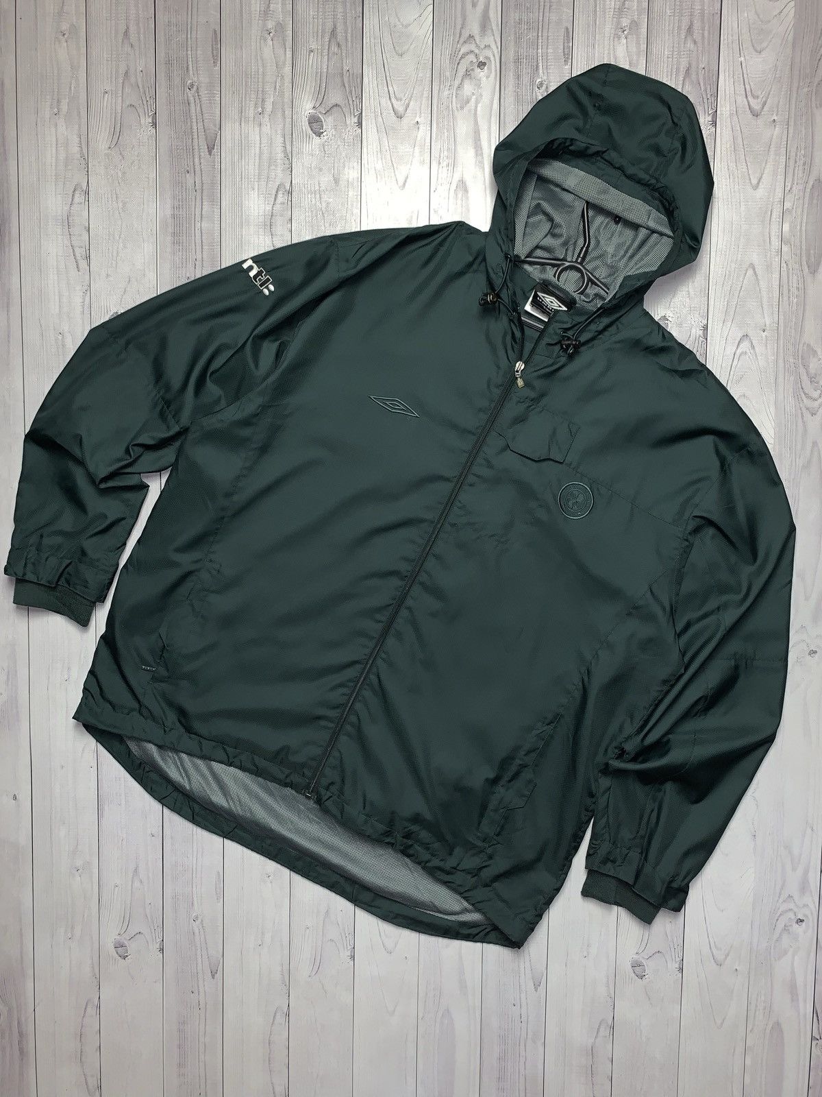 Umbro × Vintage Vintage Celtic Umbro soccer track jacket size XXL Size US XXL / EU 58 / 5 - 1 Thumbnail