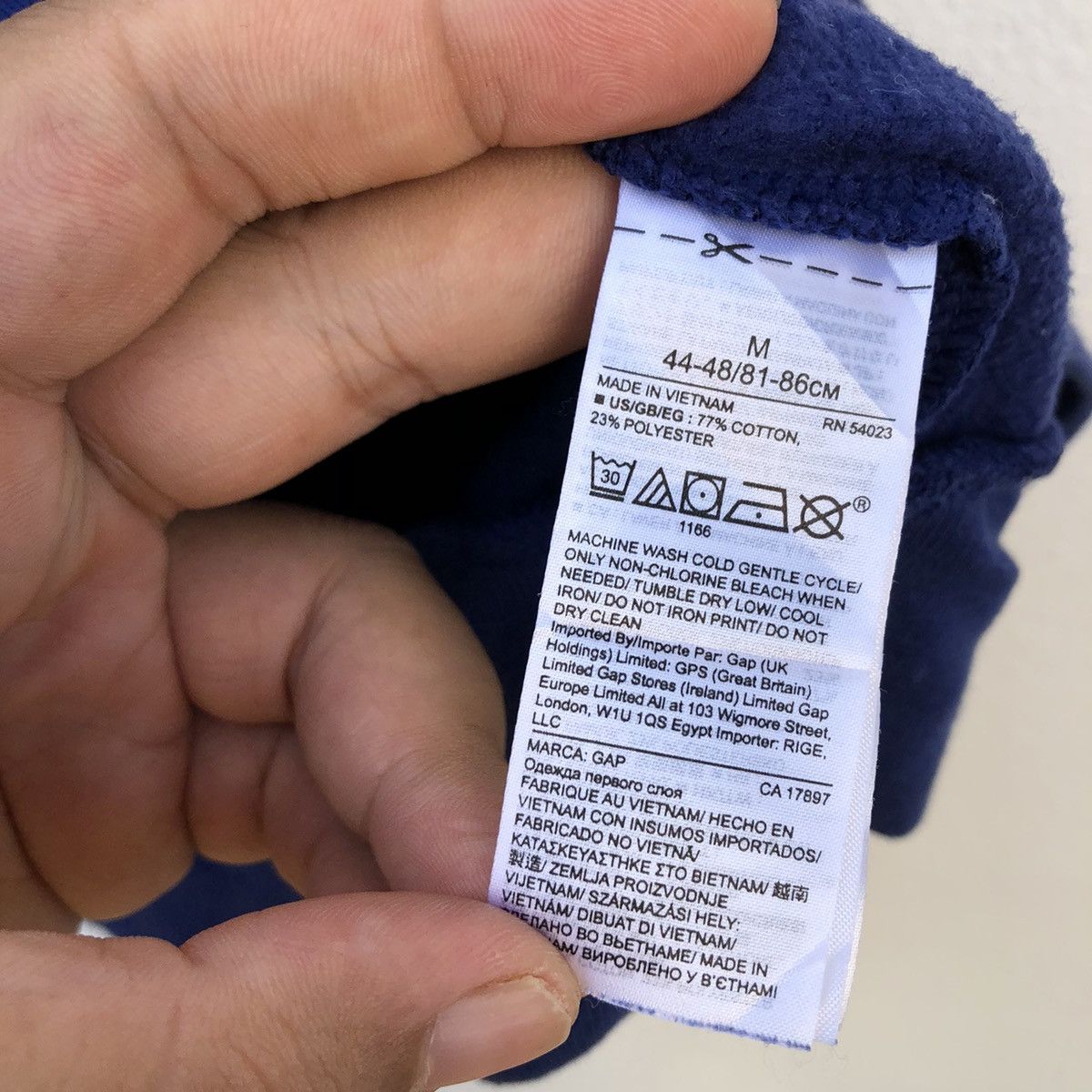 Japanese Brand VINTAGE GAP BIG LOGO SWEATSHIRT STREETFASHION STYLE Size US M / EU 48-50 / 2 - 10 Thumbnail