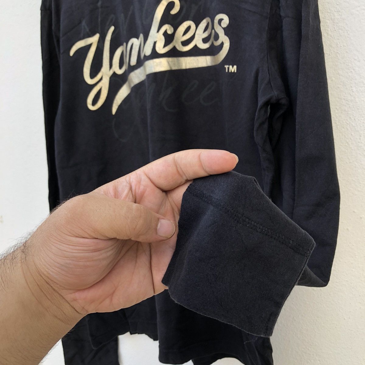 Japanese Brand VINTAGE NEW YORK YANKEES SWEATSHIRT BIG LOGO Size US M / EU 48-50 / 2 - 5 Thumbnail