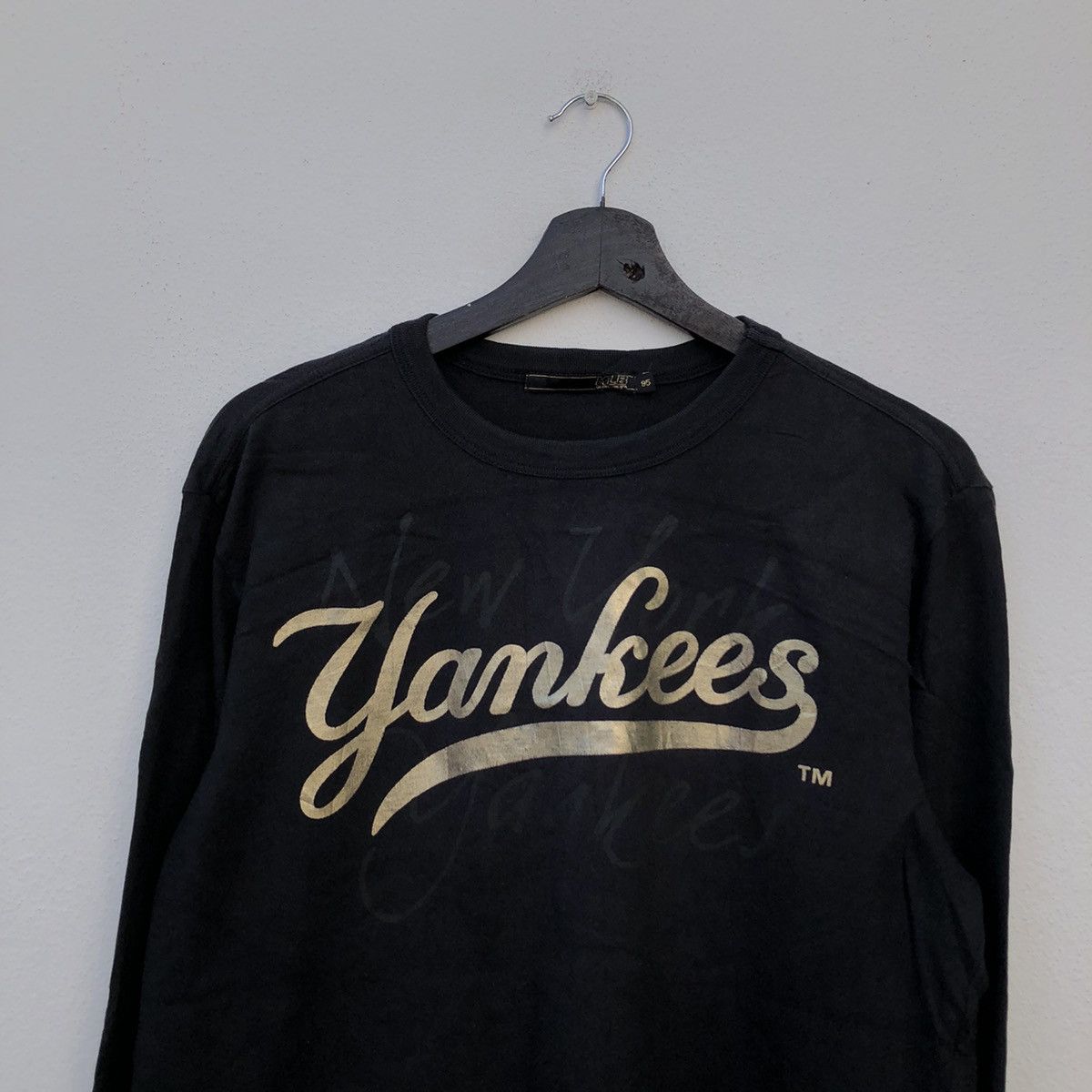 Japanese Brand VINTAGE NEW YORK YANKEES SWEATSHIRT BIG LOGO Size US M / EU 48-50 / 2 - 3 Thumbnail