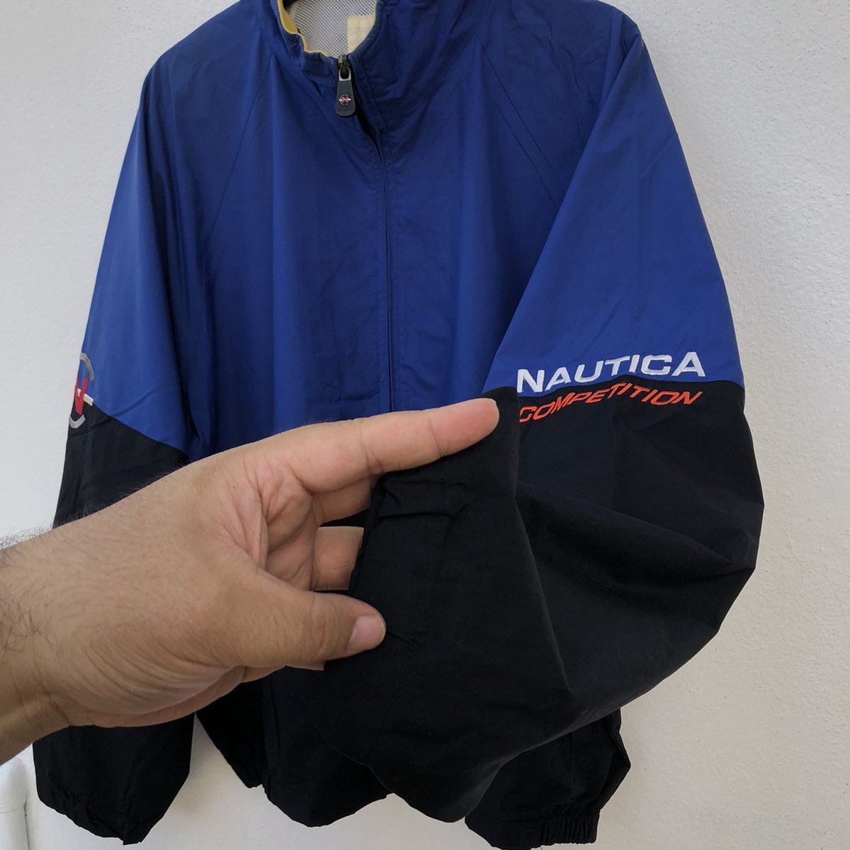 Japanese Brand VINTAGE NAUTICA SURVIVAL JACKET BIG LOGO Size US L / EU 52-54 / 3 - 8 Thumbnail
