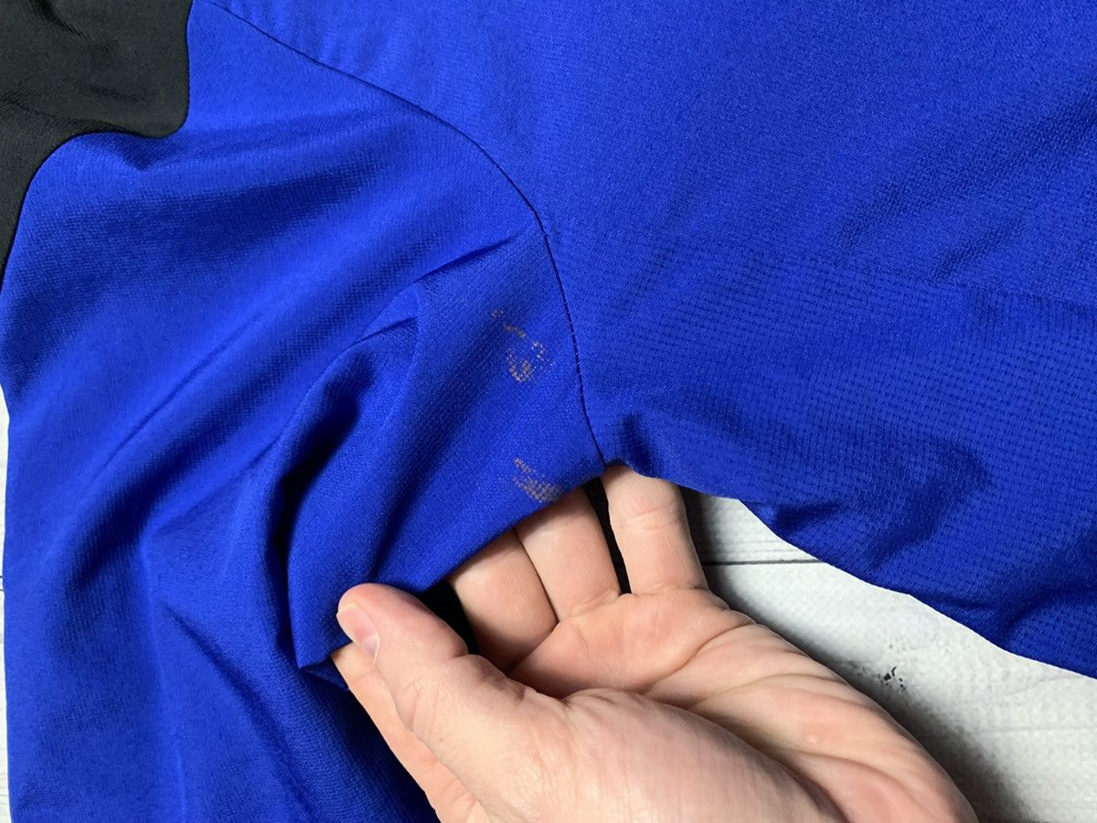 Nike × Vintage Vintage Nike Manchester United track jacket size L blue rare Size US L / EU 52-54 / 3 - 9 Thumbnail