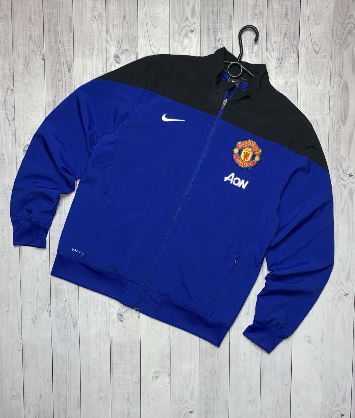 Nike Jacket Manchester United | Grailed