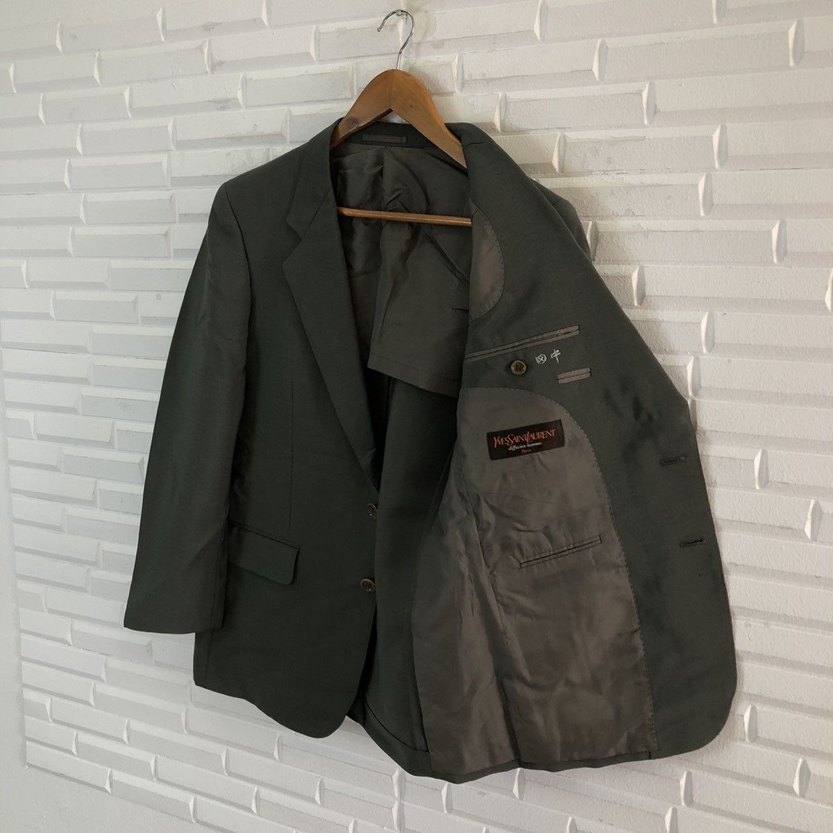 VINTAGE YVES SAINT LAURENT DIFFUSION HOMMES PARIS JACKET