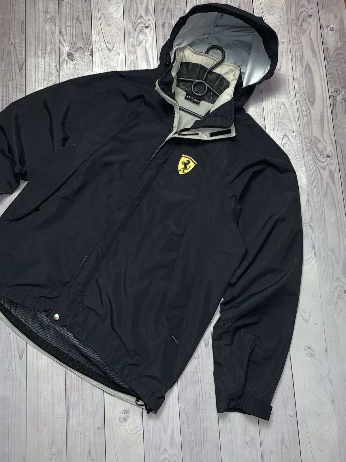 Vintage Vintage Ferrari racing jacket size M logo Size US M / EU 48-50 / 2 - 2 Thumbnail