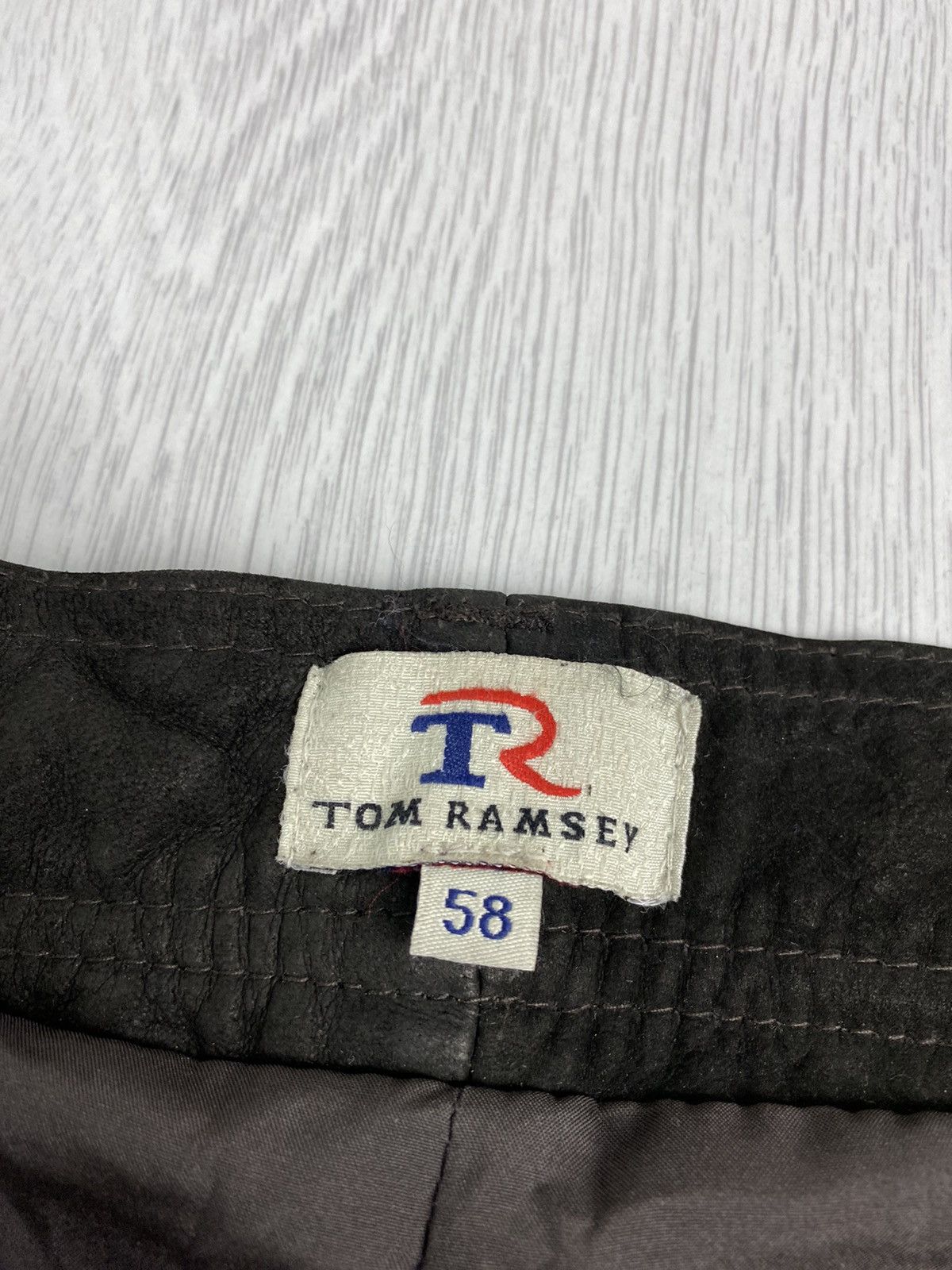 Genuine Leather Vintage Leather Pants Y2K Motorcycle Trousers Marlboro Size US 38 / EU 54 - 9 Thumbnail