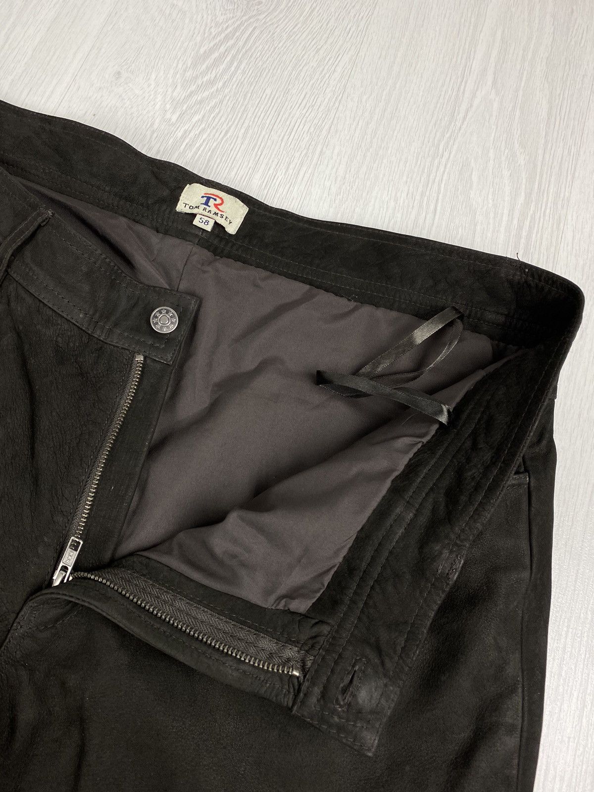 Genuine Leather Vintage Leather Pants Y2K Motorcycle Trousers Marlboro Size US 38 / EU 54 - 8 Thumbnail