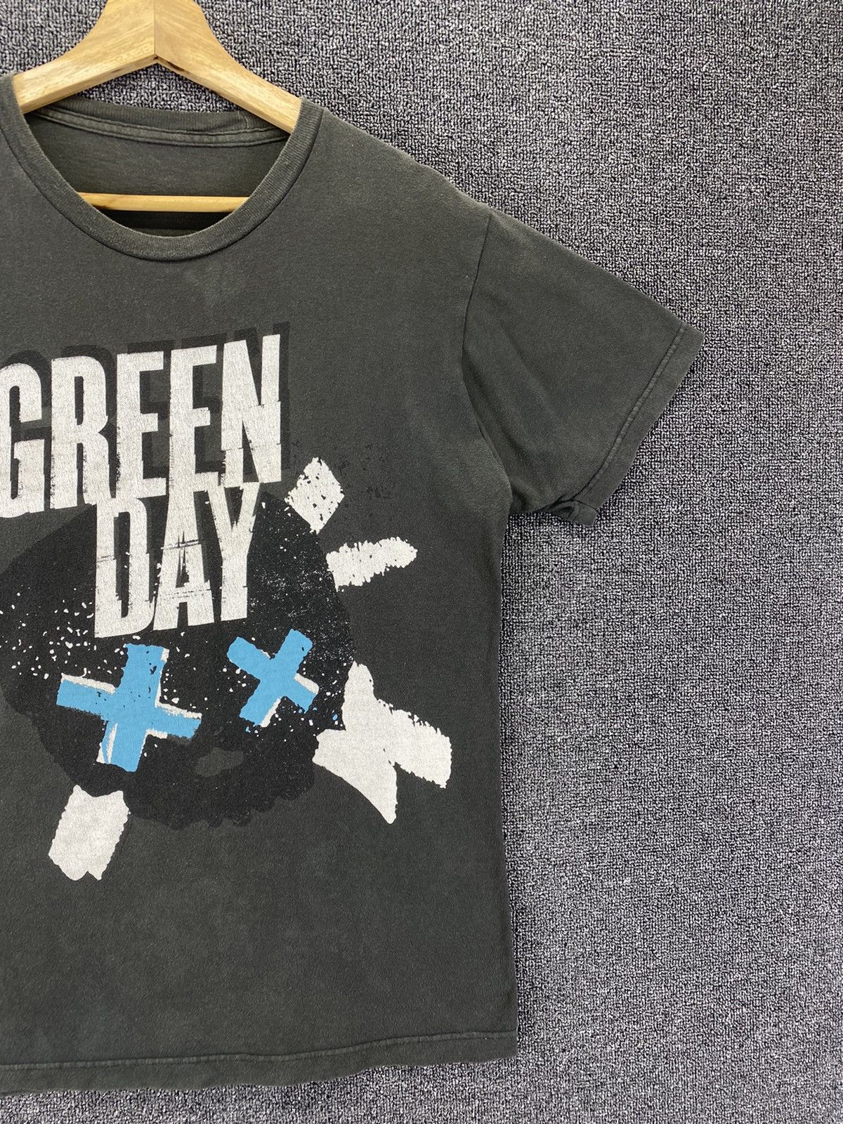 Band Tees Vintage Greenday Punk Gothic Band Tees T Shirt Size US M / EU 48-50 / 2 - 4 Thumbnail
