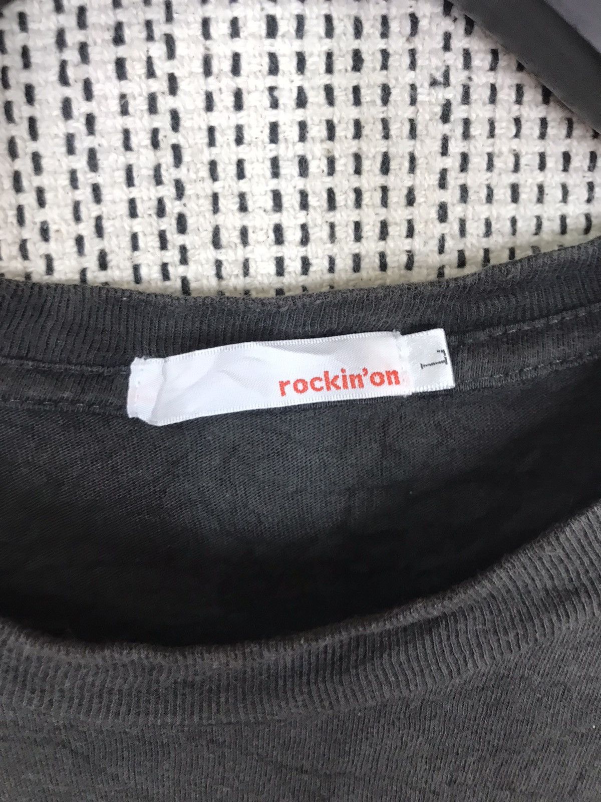 Nintendo ‼️ROCKIN'ON X POKEMON/NINTENDO GAME TSHIRT SUNFADED‼️ Size US L / EU 52-54 / 3 - 4 Thumbnail