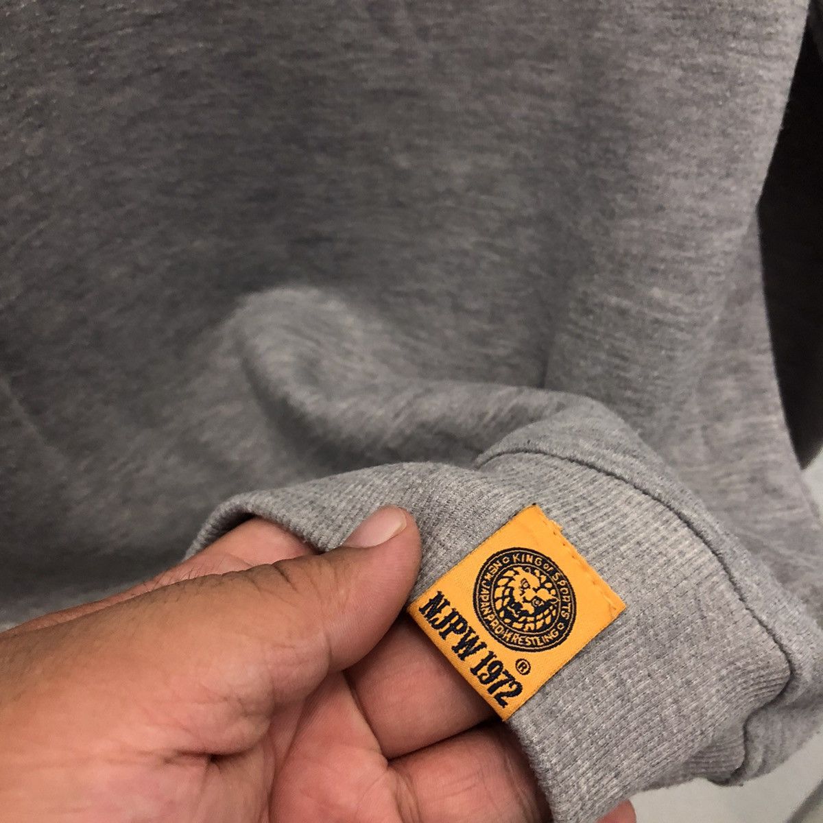 Japanese Brand KING OF SPORTS NEW JAPAN PRO-WRESTLING SWEATSHIRT BIG LOGO Size US L / EU 52-54 / 3 - 11 Thumbnail