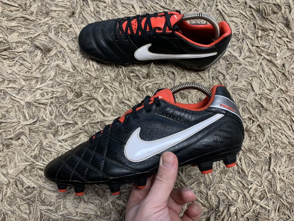 Nike Tiempo Legend Soccer Football Boots Shoes 8.5 8 Us in Black, Men's