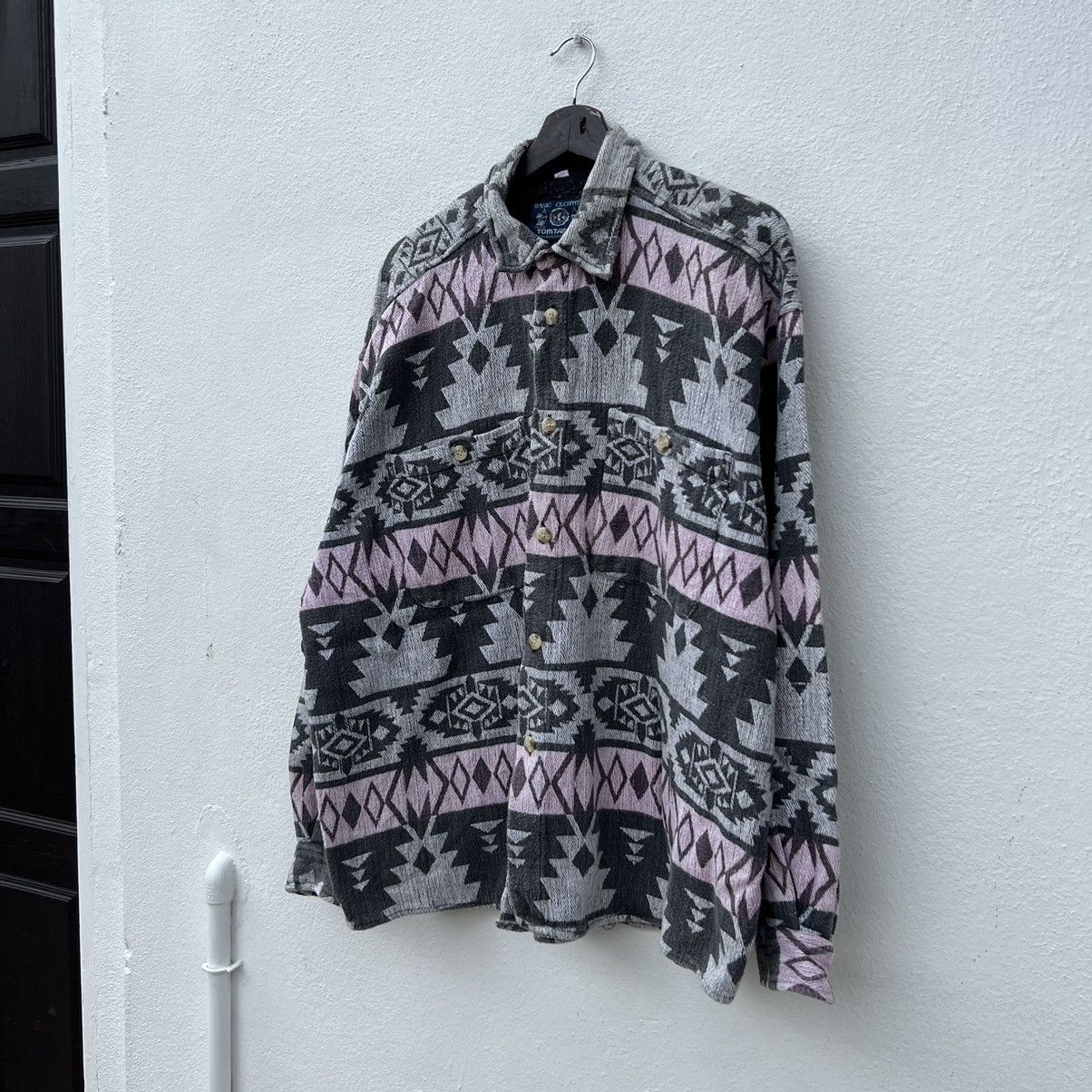 Japanese Brand RARE FULL PRINT NAVAJO BASIC CLOTHES TOMTAILOR Size US XL / EU 56 / 4 - 2 Thumbnail