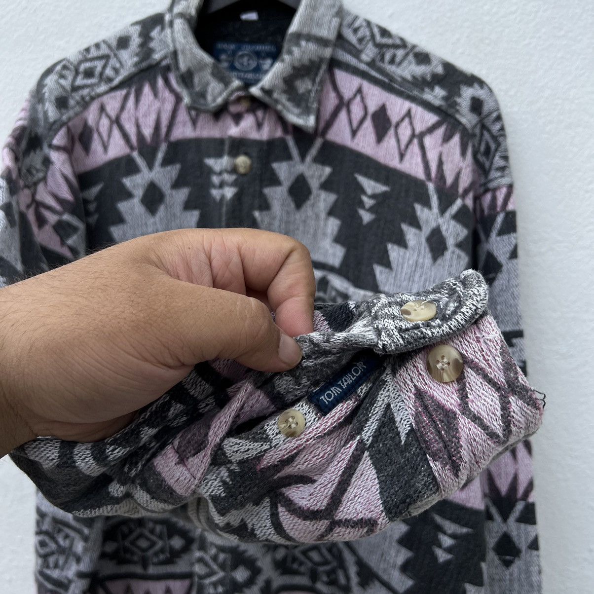 Japanese Brand RARE FULL PRINT NAVAJO BASIC CLOTHES TOMTAILOR Size US XL / EU 56 / 4 - 7 Thumbnail