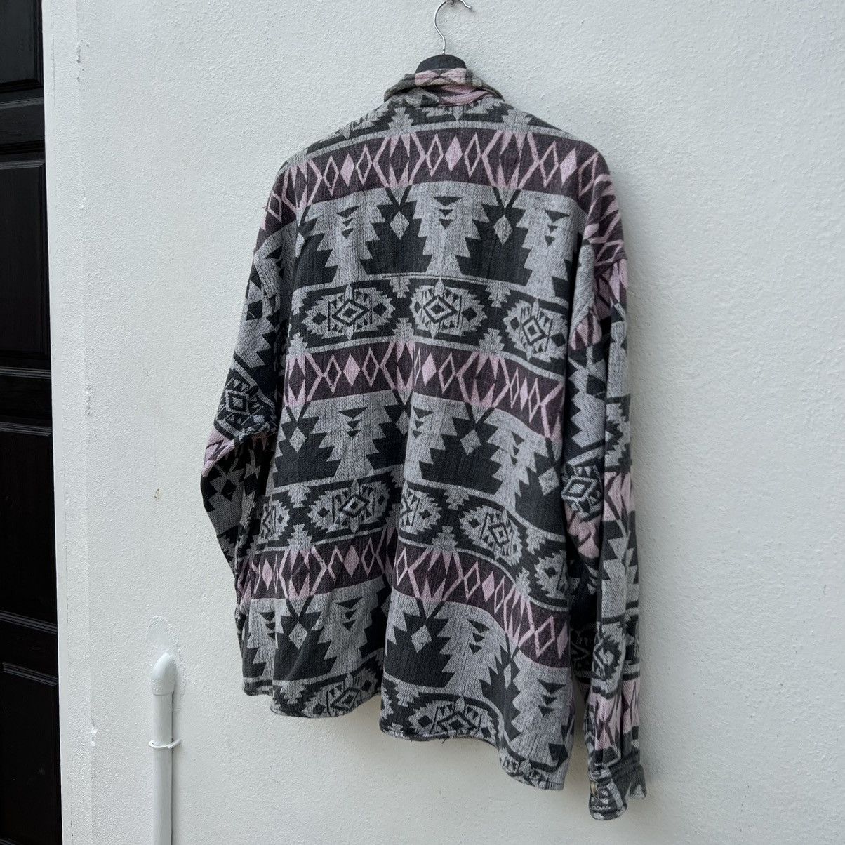 Japanese Brand RARE FULL PRINT NAVAJO BASIC CLOTHES TOMTAILOR Size US XL / EU 56 / 4 - 9 Thumbnail