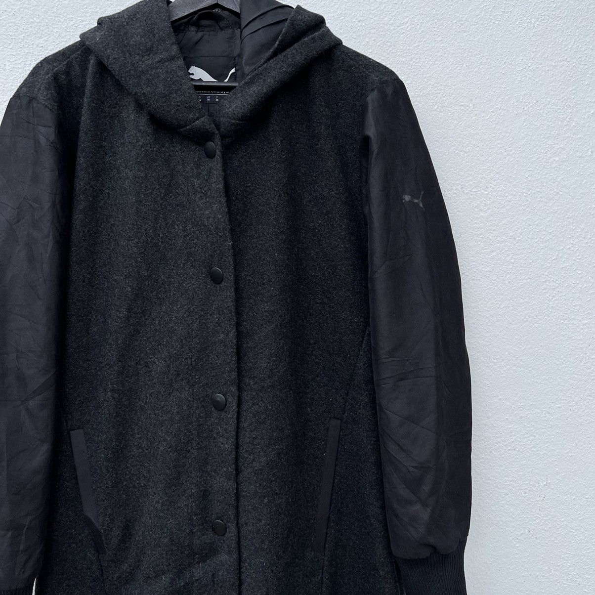 Hussein Chalayan × Puma LONG COACH JACKET PUMA BY HUSSEIN CHALAYAN AVANT GARDENSTYLE Size US XS / EU 42 / 0 - 5 Thumbnail