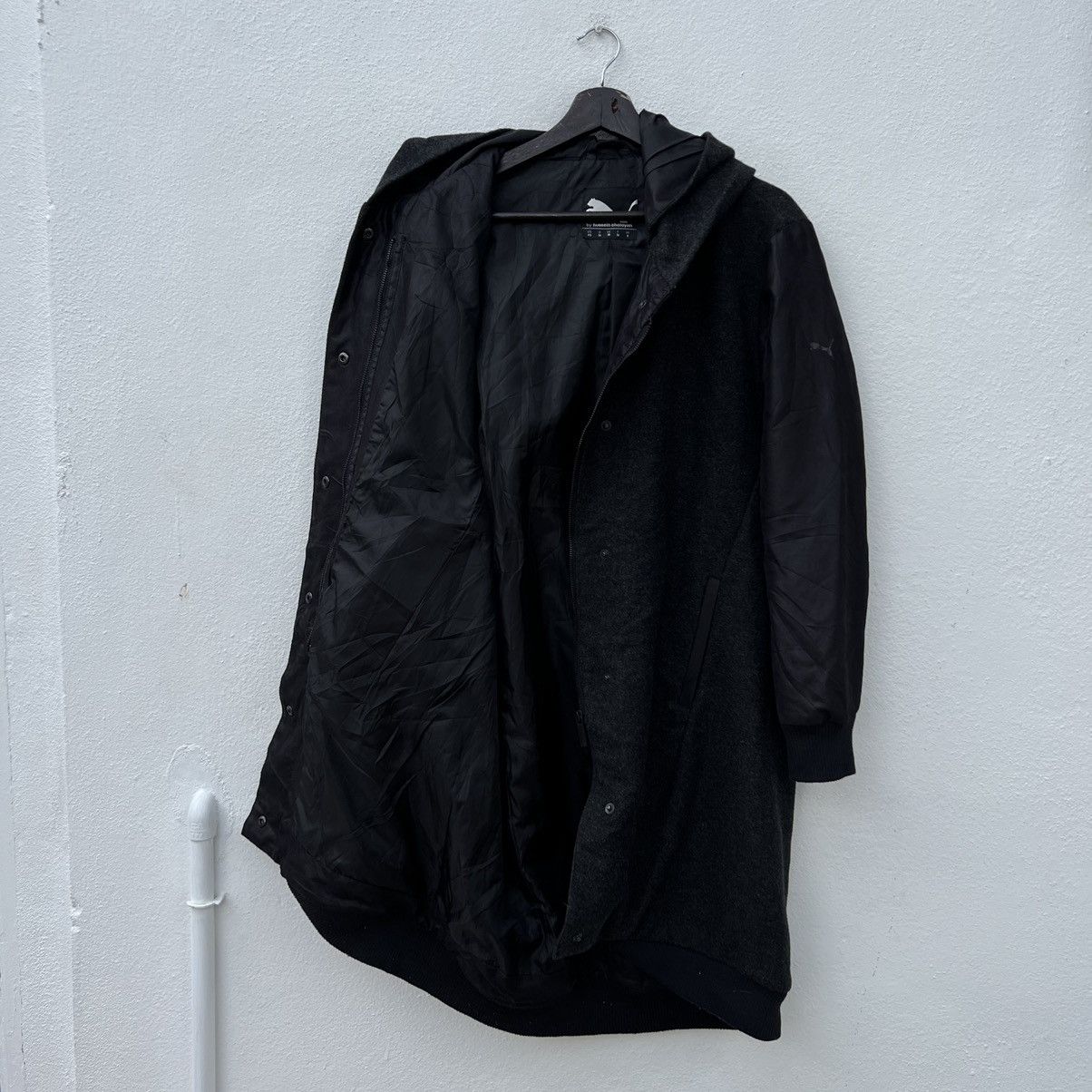 Hussein Chalayan × Puma LONG COACH JACKET PUMA BY HUSSEIN CHALAYAN AVANT GARDENSTYLE Size US XS / EU 42 / 0 - 12 Thumbnail