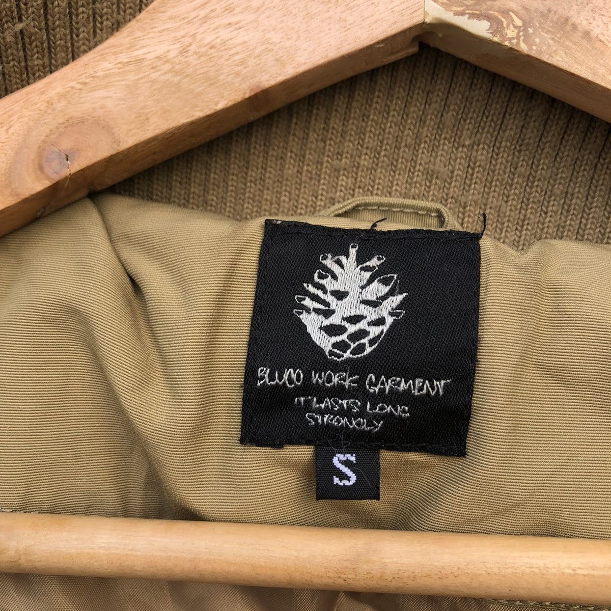 Japanese Brand BLUCO WORK GARMENT QUILTED ZIPPER JACKET Size US S / EU 44-46 / 1 - 13 Thumbnail
