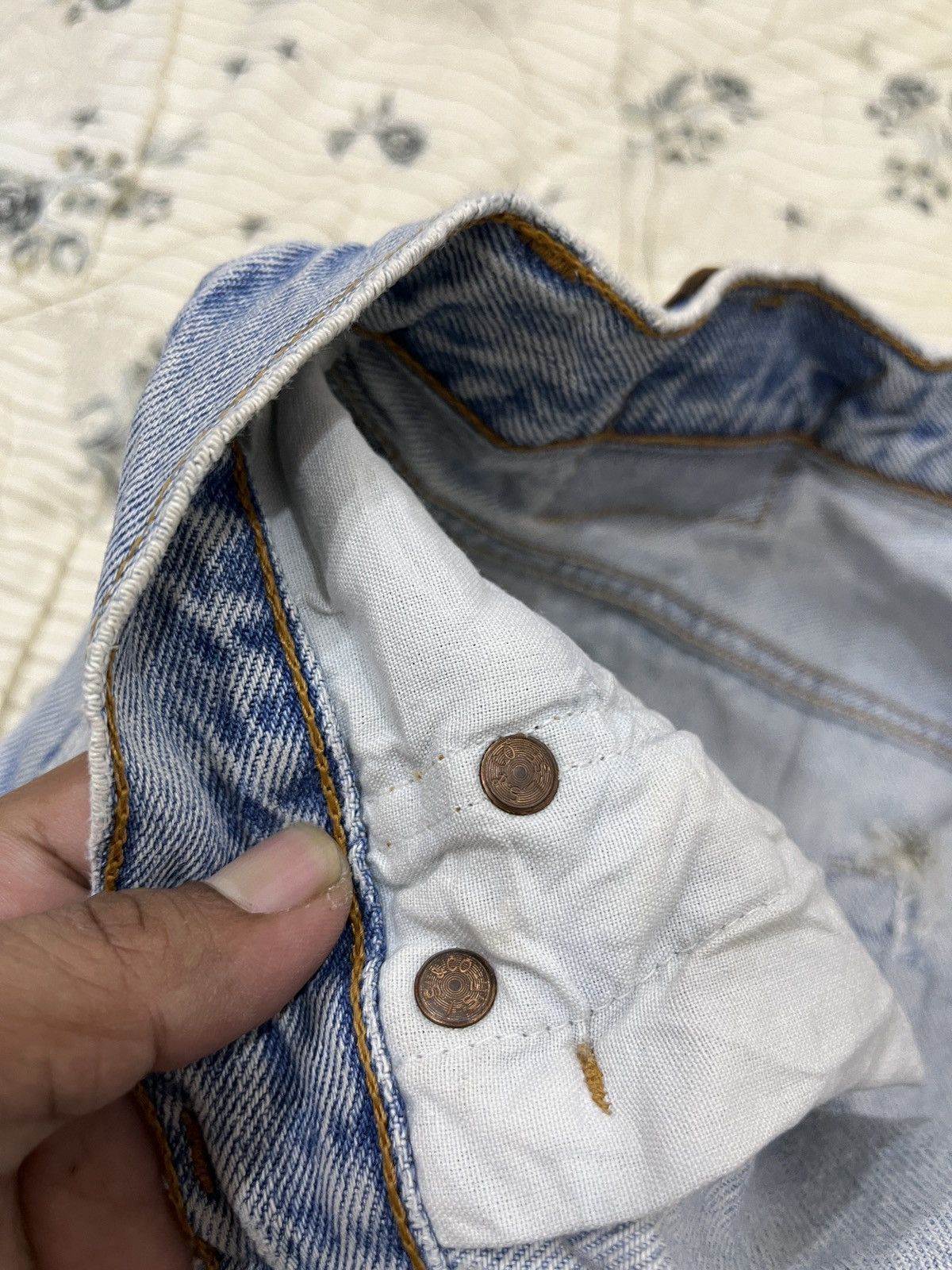 Levi's (Dddd). VINTAGE LEVIS 501 DENIM SHORTS Size US 30 / EU 46 - 10 Thumbnail