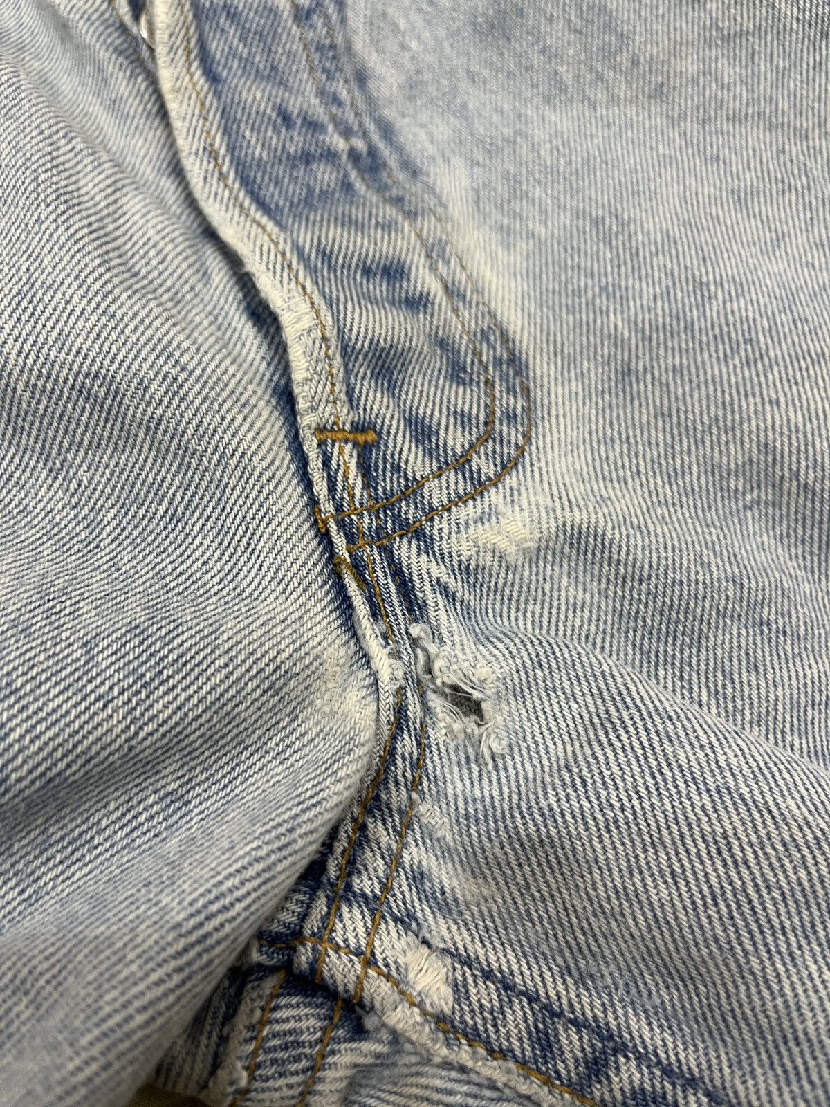 Levi's (Dddd). VINTAGE LEVIS 501 DENIM SHORTS Size US 30 / EU 46 - 16 Thumbnail